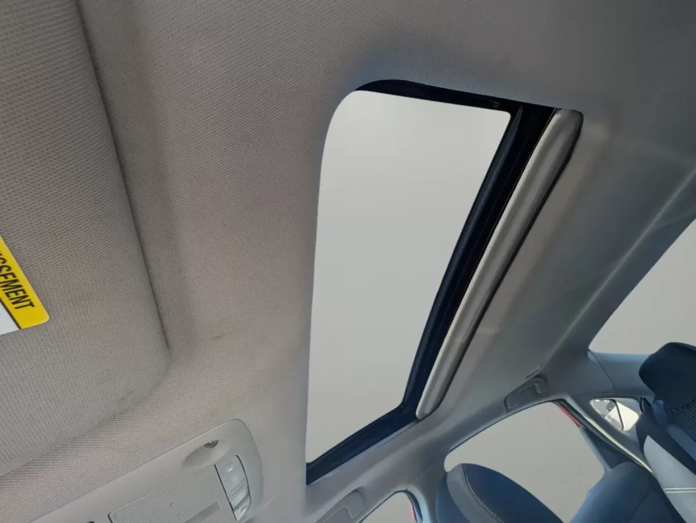 2016 /Charcoal Nissan Altima 2.5 SV (1N4AL3AP9GC) with an Other engine, located at 5115 14th Ave., Columbus, GA, 31904, (706) 323-0345, 32.511494, -84.971046 - **Drive into Adventure with the 2016 Nissan Altima 2.5 SV Your Ideal Companion for Life in Phenix City!**<br /> <br /> Are you looking for a vehicle that seamlessly blends comfort, style, and affordability? Look no further than this stunning 2016 Nissan Altima 2.5 SV, now available at Gils Auto in - Photo#16