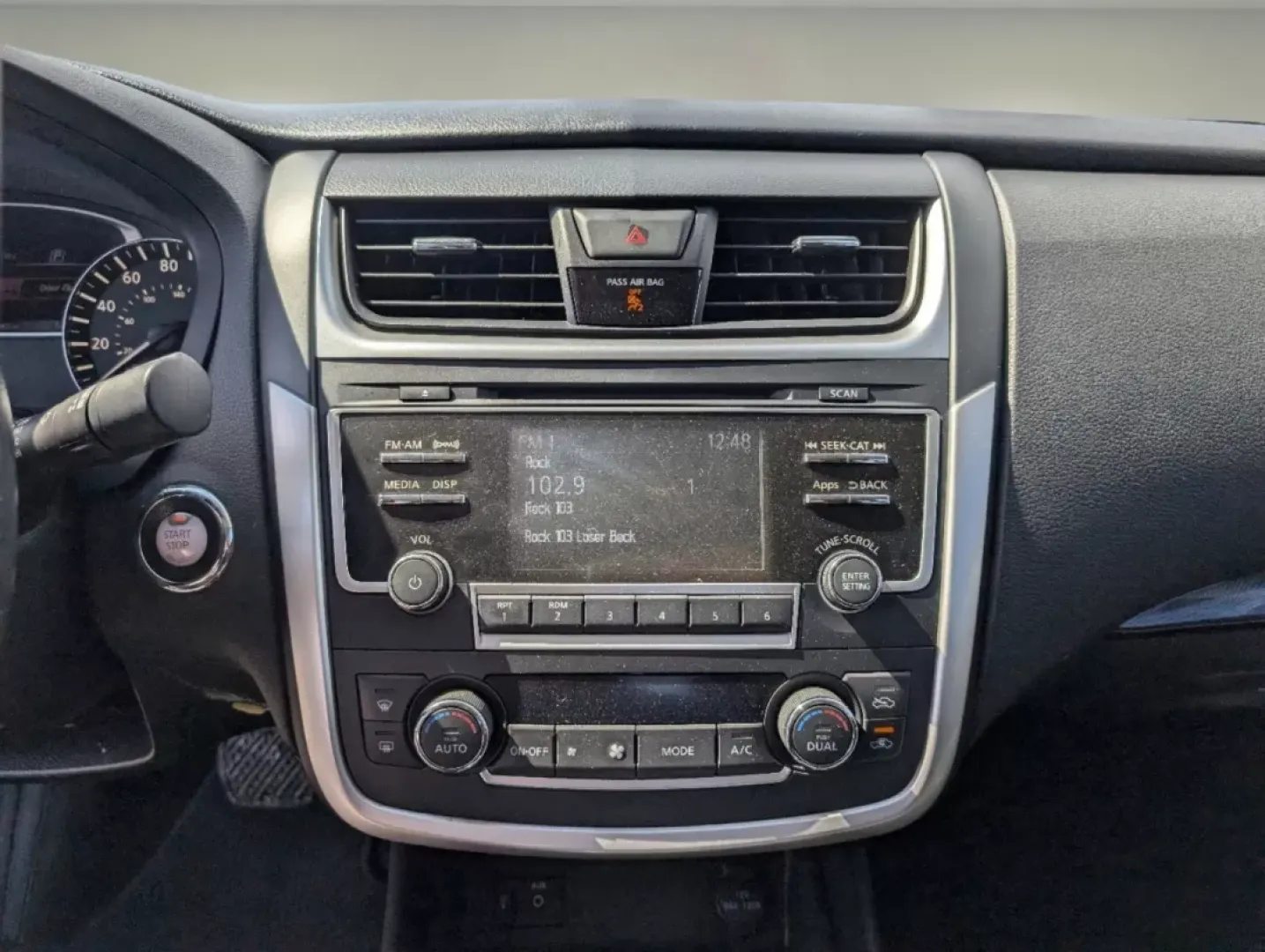 2016 /Charcoal Nissan Altima 2.5 SL (1N4AL3AP3GC) with an Other engine, located at 7000 Northlake Connector, Columbus, GA, 31904, (706) 987-8085, 32.524975, -84.978134 - **Experience Unmatched Comfort and Style with the 2016 Nissan Altima 2.5 SL!** <br /> <br /> Looking for a vehicle that seamlessly fits into your busy lifestyle? Whether you're commuting to work, shuttling the kids around, or taking weekend road trips, the 2016 Nissan Altima 2.5 SL is the perfect ch - Photo#13