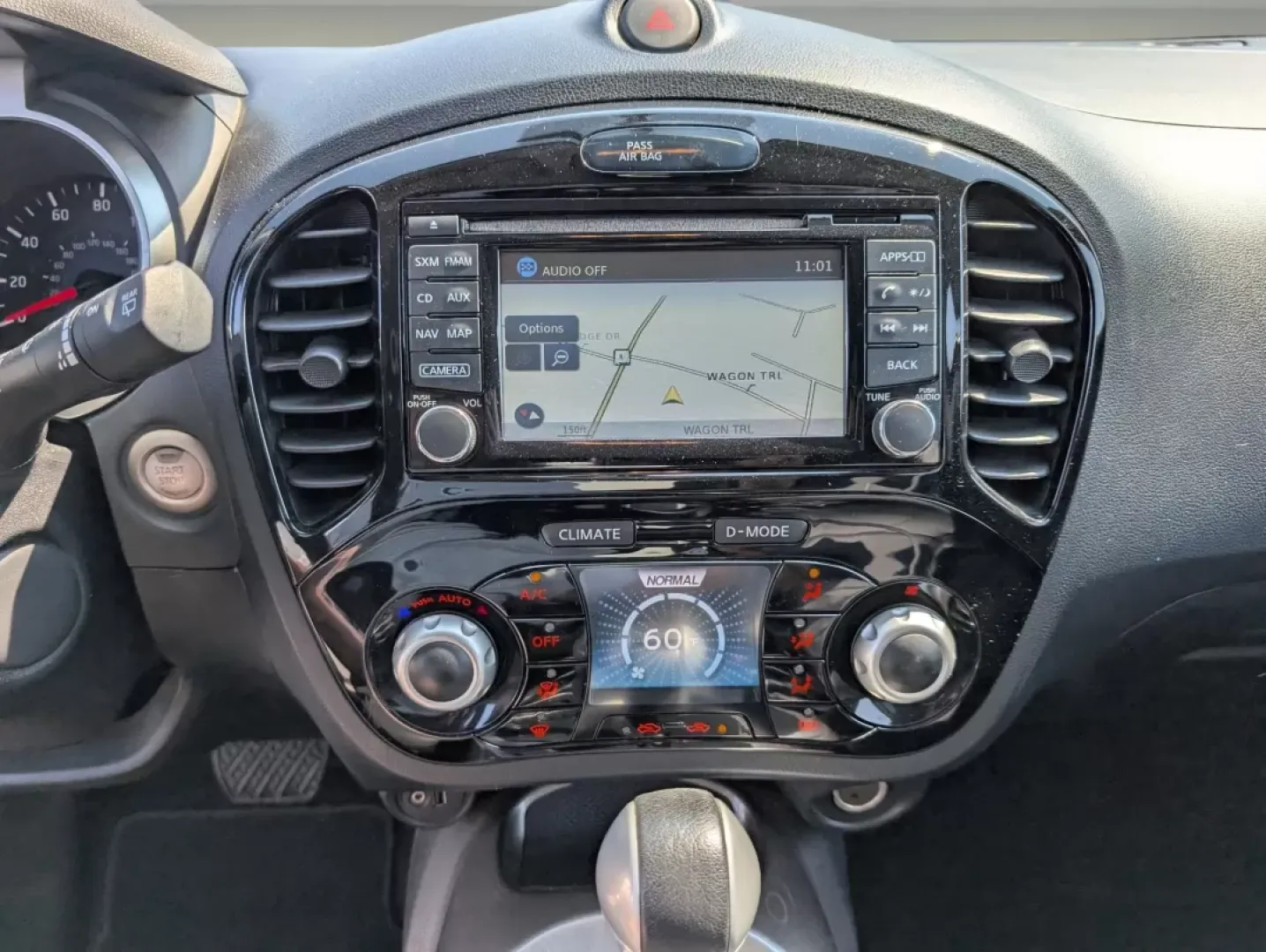 2016 /Black Nissan Juke SL (JN8AF5MR9GT) with an Other engine, located at 521 Old Farm Lane Rd, Prattville, AL, 36066, (334) 325-1505, 32.482460, -86.416367 - ### Your Perfect Adventure Awaits: 2016 Nissan Juke SL at Gils Auto in Phenix City, AL<br /> <br /> Ready for your next journey? Whether you're embarking on daily commutes or planning weekend getaways, the 2016 Nissan Juke SL is designed for those who crave a dynamic lifestyle. With its sporty exter - Photo#12