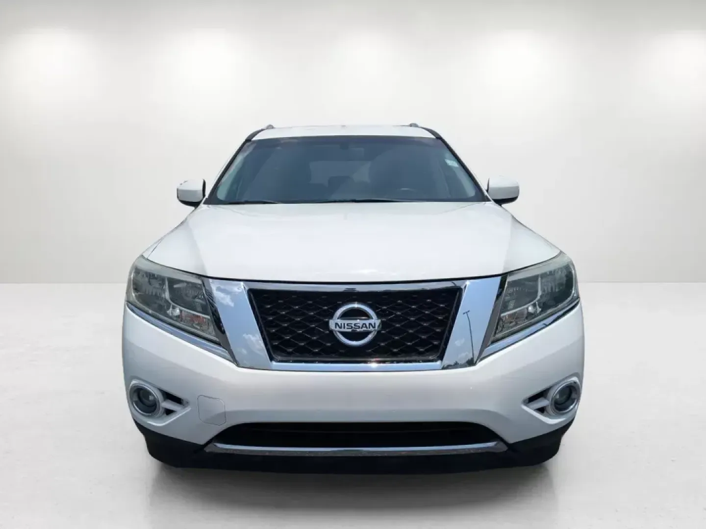 2016 Nissan Pathfinder SV (5N1AR2MN4GC) with an Regular Unleaded V-6 3.5 L/213 engine, 1-Speed CVT w/OD transmission, located at 804 22nd Ave, Phenix City, AL, 36870, (334) 297-1860, 32.484749, -85.024475 - **Discover Your Perfect Adventure Companion: 2016 Nissan Pathfinder SV at Gils Auto - Phenix City #2**<br /> <br /> Are you ready to elevate your family's adventures or simplify your daily commute? The 2016 Nissan Pathfinder SV, available at Gils Auto - Phenix City #2, is not just a vehicle; it's yo - Photo#1