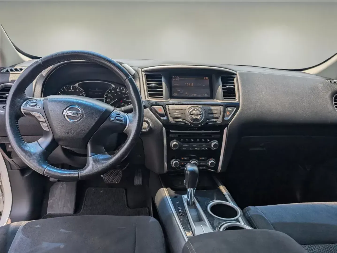 2016 Nissan Pathfinder SV (5N1AR2MN4GC) with an Regular Unleaded V-6 3.5 L/213 engine, 1-Speed CVT w/OD transmission, located at 804 22nd Ave, Phenix City, AL, 36870, (334) 297-1860, 32.484749, -85.024475 - **Discover Your Perfect Adventure Companion: 2016 Nissan Pathfinder SV at Gils Auto - Phenix City #2**<br /> <br /> Are you ready to elevate your family's adventures or simplify your daily commute? The 2016 Nissan Pathfinder SV, available at Gils Auto - Phenix City #2, is not just a vehicle; it's yo - Photo#12