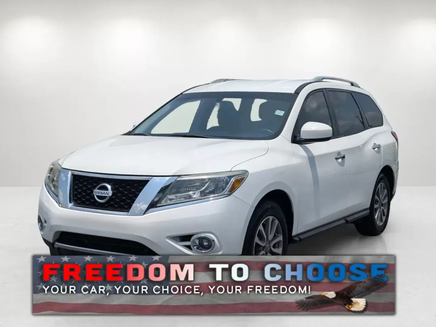 2016 Nissan Pathfinder SV (5N1AR2MN4GC) with an Regular Unleaded V-6 3.5 L/213 engine, 1-Speed CVT w/OD transmission, located at 804 22nd Ave, Phenix City, AL, 36870, (334) 297-1860, 32.484749, -85.024475 - **Discover Your Perfect Adventure Companion: 2016 Nissan Pathfinder SV at Gils Auto - Phenix City #2**<br /> <br /> Are you ready to elevate your family's adventures or simplify your daily commute? The 2016 Nissan Pathfinder SV, available at Gils Auto - Phenix City #2, is not just a vehicle; it's yo - Photo#0