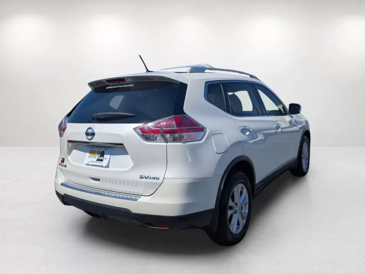 2016 /Charcoal Nissan Rogue SV (KNMAT2MV2GP) with an Other engine, located at 521 Old Farm Lane Rd, Prattville, AL, 36066, (334) 325-1505, 32.482460, -86.416367 - **Unleash Your Adventurous Spirit with the 2016 Nissan Rogue SV AWD at Gils Auto - Phenix City!**<br /> <br /> If you're looking for a versatile SUV that perfectly balances comfort and performance for your active lifestyle, the 2016 Nissan Rogue SV AWD is your ideal match! Whether you're navigating - Photo#4