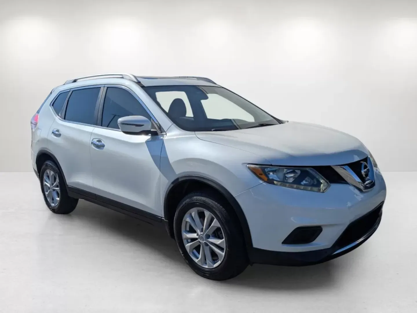 2016 /Almond Nissan Rogue SV (5N1AT2MT5GC) with an Other engine, located at 1430 Gateway Drive, Opelika, AL, 36801, (334) 239-0944, 32.637871, -85.409790 - Discover the ultimate blend of comfort, style, and reliability with this **2016 Nissan Rogue SV**, an ideal choice for families, daily commuters, or anyone seeking adventure on the go. This versatile SUV, available at **Gils Auto**, located at **3959 U.S. 80 W, Phenix City, AL 36870**, is designed t - Photo#2