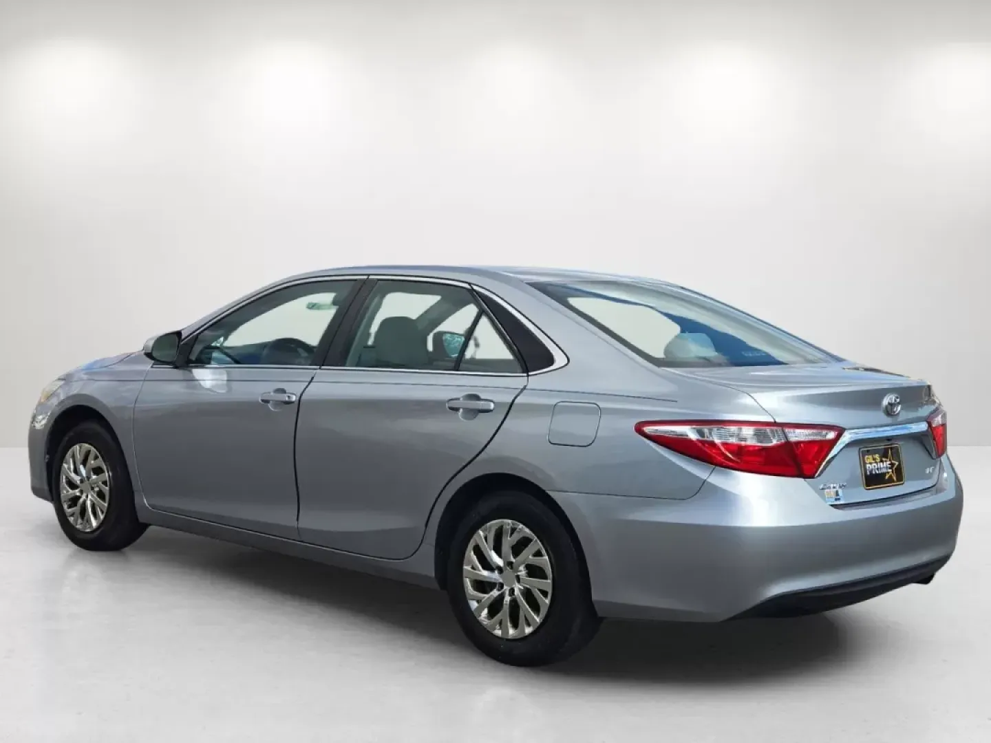 2016 Toyota Camry (4T4BF1FK0GR) with an Other engine, located at 521 Old Farm Lane Rd, Prattville, AL, 36066, (334) 325-1505, 32.482460, -86.416367 - **Discover Your Next Adventure with the 2016 Toyota Camry at Gils Auto - Prattville!**<br /> <br /> Are you in the market for a reliable, stylish sedan that seamlessly fits into your busy lifestyle? Look no further than this stunning 2016 Toyota Camry, now available at Gils Auto, located at 521 Old - Photo#8