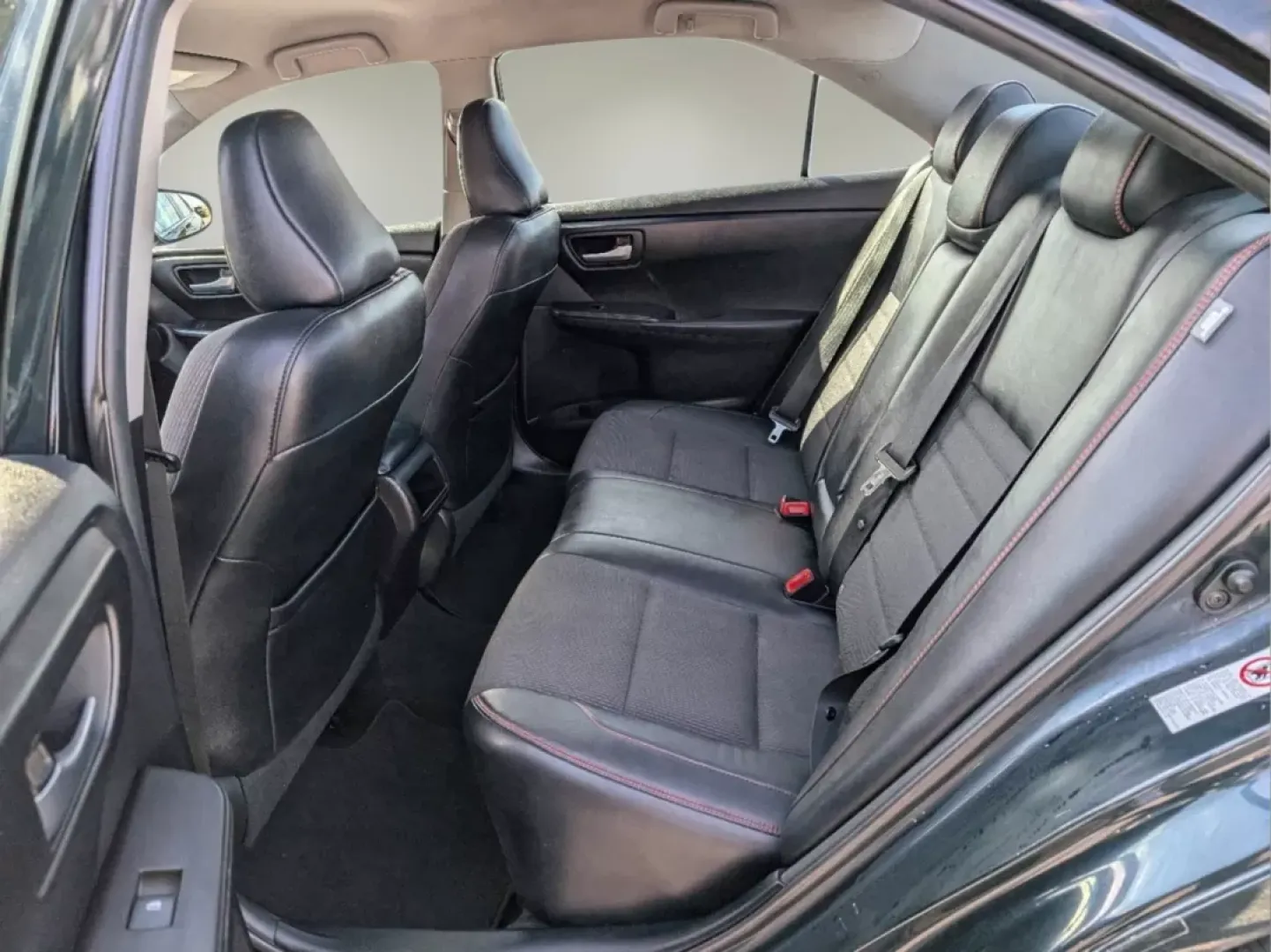 2016 Toyota Camry SE (4T1BF1FK7GU) with an Other engine, located at 804 22nd Ave, Phenix City, AL, 36870, (334) 297-1860, 32.484749, -85.024475 - ### Elevate Your Daily Commute with the 2016 Toyota Camry SE from Gils Auto!<br /> <br /> Are you ready to transform your daily commute or weekend outings? The 2016 Toyota Camry SE is the perfect blend of comfort, efficiency, and style, making it an ideal choice for budget-conscious buyers and growi - Photo#10