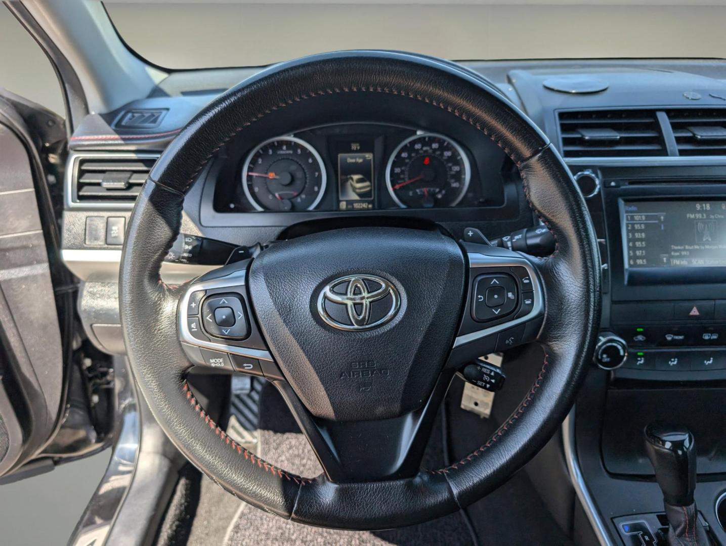 2016 Toyota Camry SE (4T1BF1FK9GU) with an Regular Unleaded I-4 2.5 L/152 engine, 6-Speed Automatic w/OD transmission, located at 7000 Northlake Connector, Columbus, GA, 31904, (706) 987-8085, 32.524975, -84.978134 - 2016 Toyota Camry SE - Photo#14