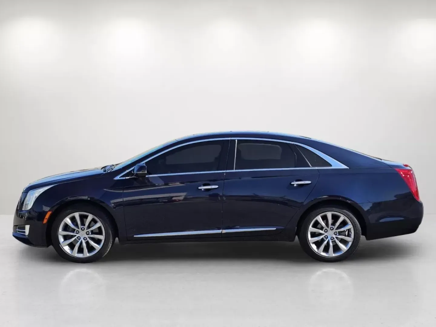 2017 /Medium Titanium with Jet Black accents Cadillac XTS Luxury (2G61M5S36H9) with an Other engine, located at 5115 14th Ave., Columbus, GA, 31904, (706) 323-0345, 32.511494, -84.971046 - Experience luxury like never before with the 2017 Cadillac XTS, now available at Gils Auto! Located at 3959 U.S. 80 W, Phenix City, AL 36870, our Buy Here Pay Here dealership specializes in providing exceptional vehicles with in-house financing options. Whether you're commuting daily, planning weeke - Photo#7