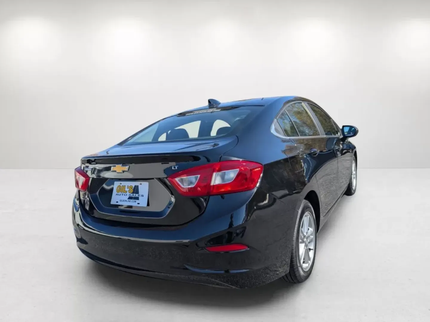 2017 /Jet Black Chevrolet Cruze LT (1G1BE5SM1H7) with an Other engine, located at 804 22nd Ave, Phenix City, AL, 36870, (334) 297-1860, 32.484749, -85.024475 - **Elevate Your Commute with the 2017 Chevrolet Cruze LT at Gils Auto, Phenix City!**<br /> <br /> Imagine transforming your daily commute into a comfortable and stylish journey. Whether you're navigating through the bustling streets of Phenix City or heading out for a weekend adventure, the 2017 Che - Photo#4