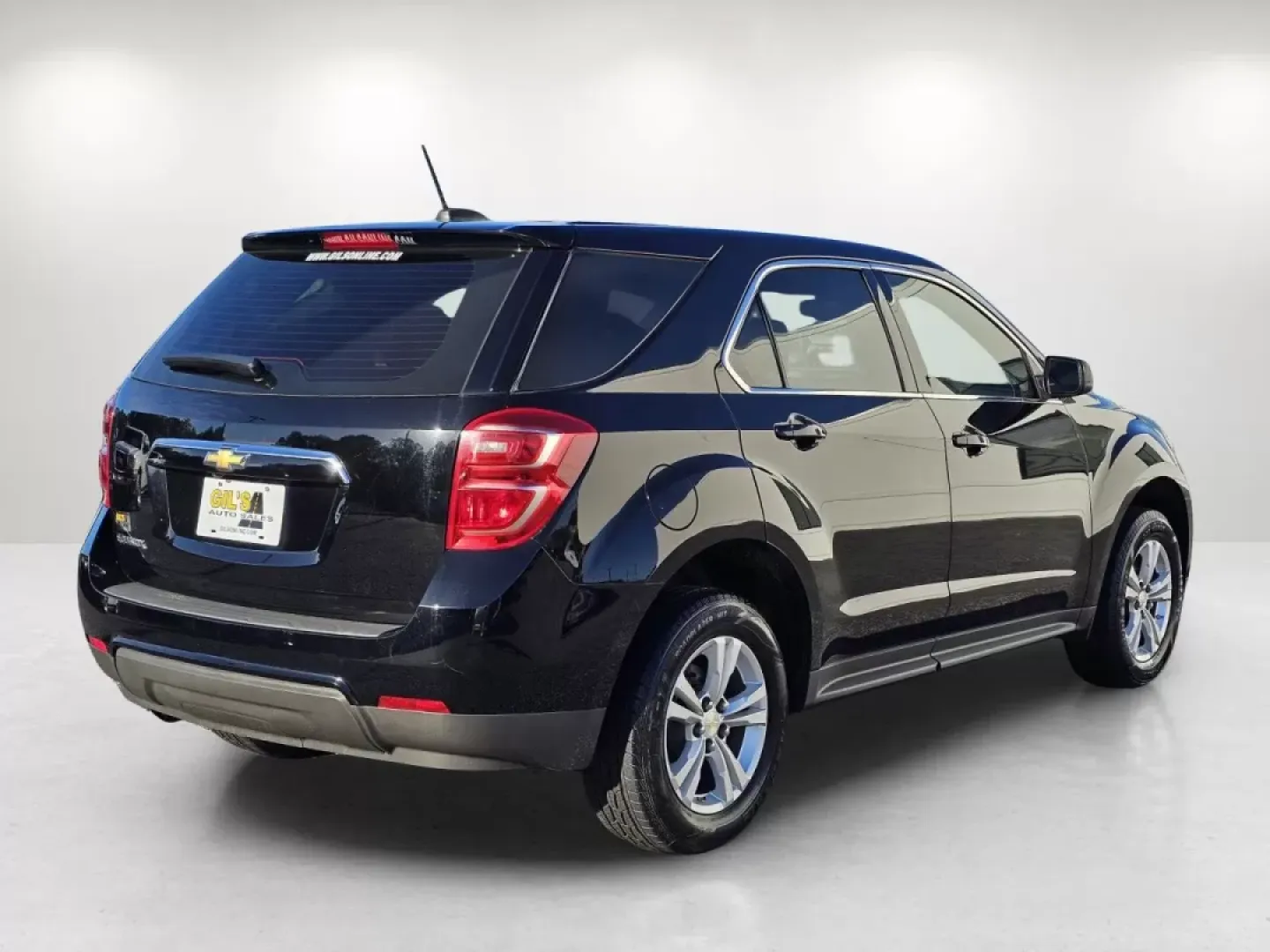 2017 /Jet Black Chevrolet Equinox LS (2GNALBEK8H1) with an Other engine, located at 7000 Northlake Connector, Columbus, GA, 31904, (706) 987-8085, 32.524975, -84.978134 - **Experience the Perfect Blend of Style and Functionality with the 2017 Chevrolet Equinox LS at Gils Auto!**<br /> <br /> Are you ready to elevate your daily commute or family adventures? The 2017 Chevrolet Equinox LS is the ideal SUV for those who want a blend of comfort, style, and functionality. - Photo#4