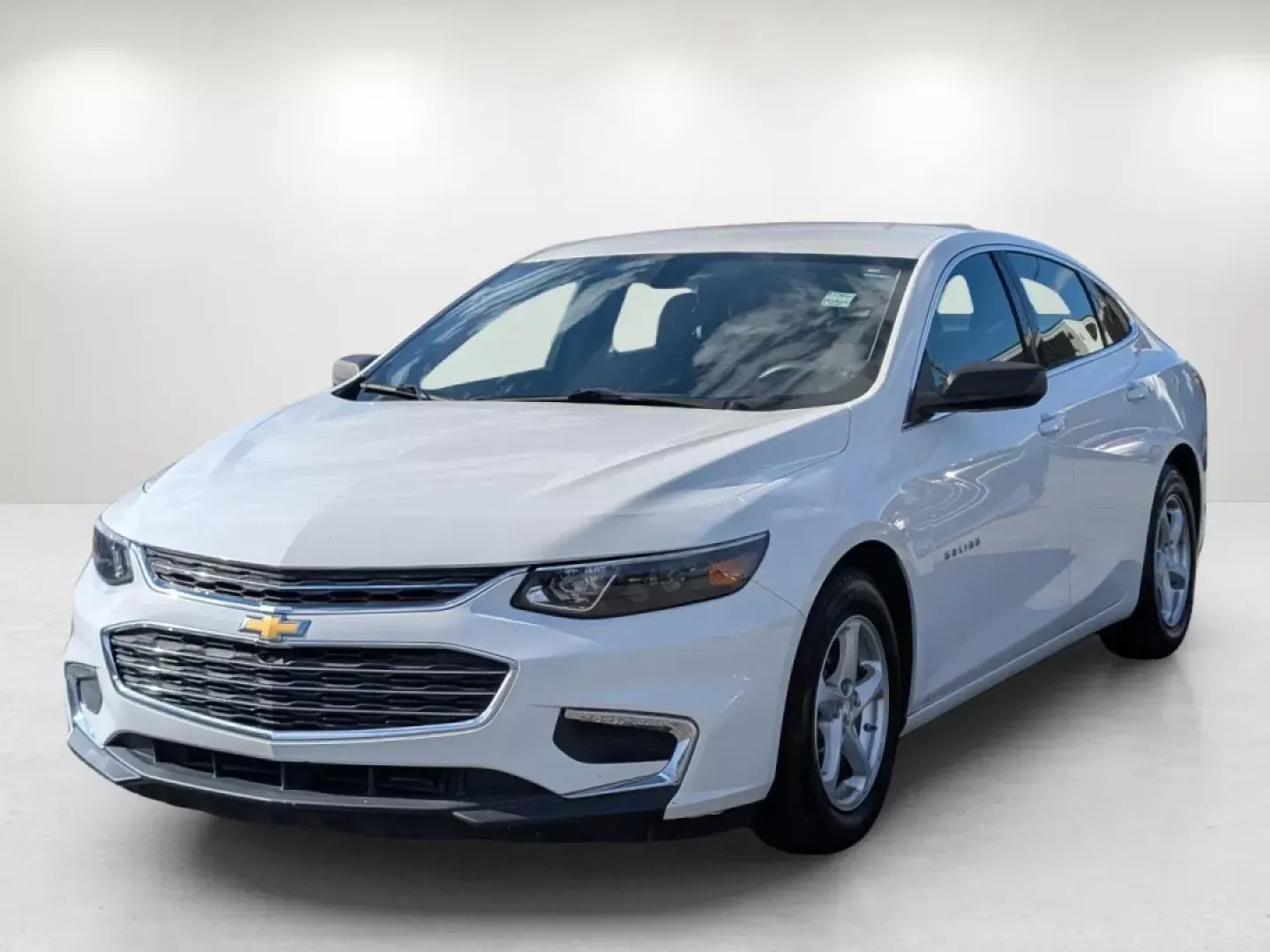 2017 /Jet Black Chevrolet Malibu LS (1G1ZB5ST2HF) with an Other engine, located at 3959 U.S. 80 W, Phenix City, AL, 36870, (334) 297-4885, 32.469296, -85.135185 - **Elevate Your Daily Drive with the 2017 Chevrolet Malibu LS! Perfect for Commuters and Families Alike!**<br /> <br /> If you're searching for a reliable and stylish sedan that fits seamlessly into your busy lifestyle, look no further than this stunning 2017 Chevrolet Malibu LS! With its sleek desig - Photo#2