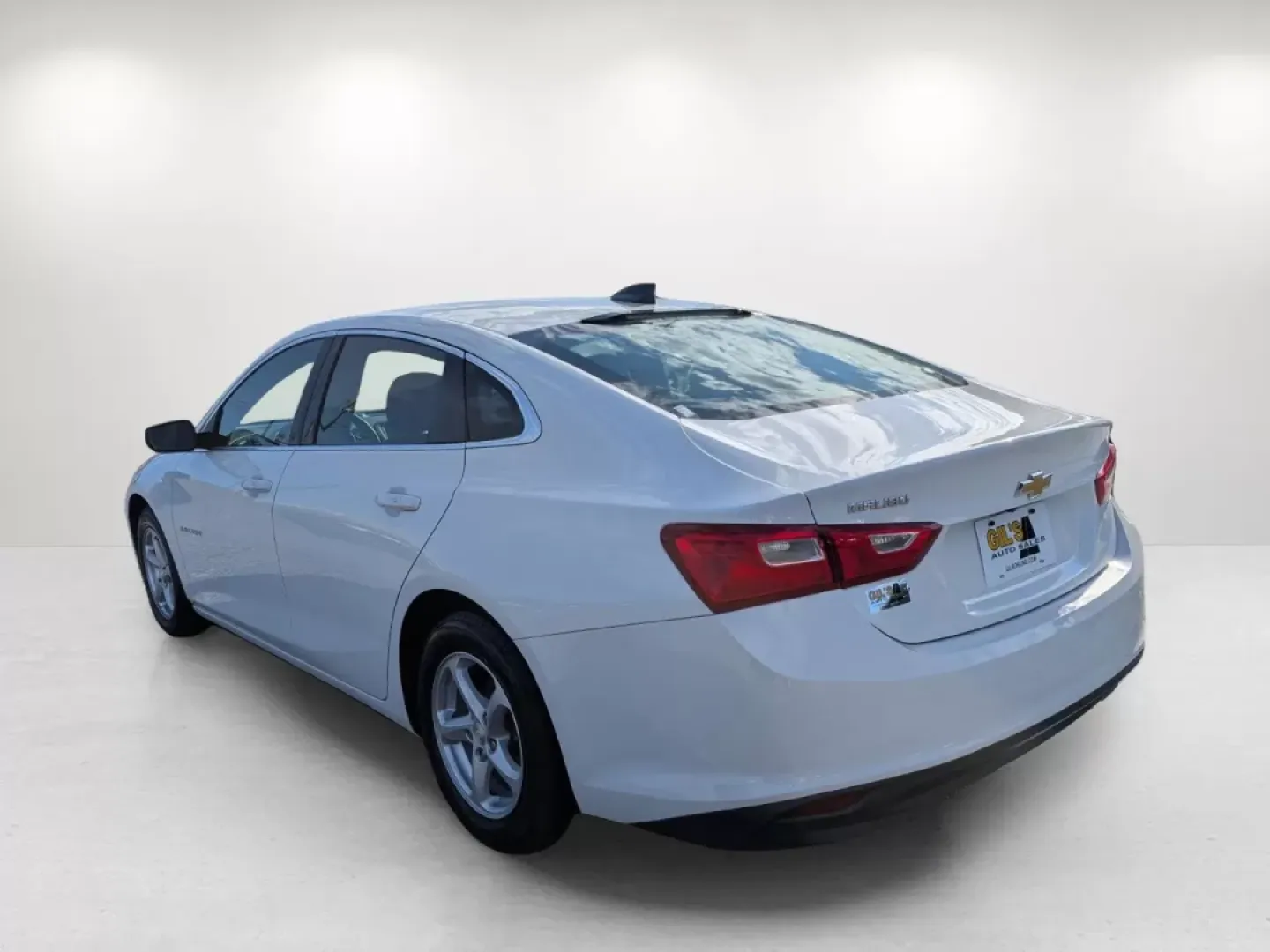 2017 /Jet Black Chevrolet Malibu LS (1G1ZB5ST2HF) with an Other engine, located at 3959 U.S. 80 W, Phenix City, AL, 36870, (334) 297-4885, 32.469296, -85.135185 - **Elevate Your Daily Drive with the 2017 Chevrolet Malibu LS! Perfect for Commuters and Families Alike!**<br /> <br /> If you're searching for a reliable and stylish sedan that fits seamlessly into your busy lifestyle, look no further than this stunning 2017 Chevrolet Malibu LS! With its sleek desig - Photo#8