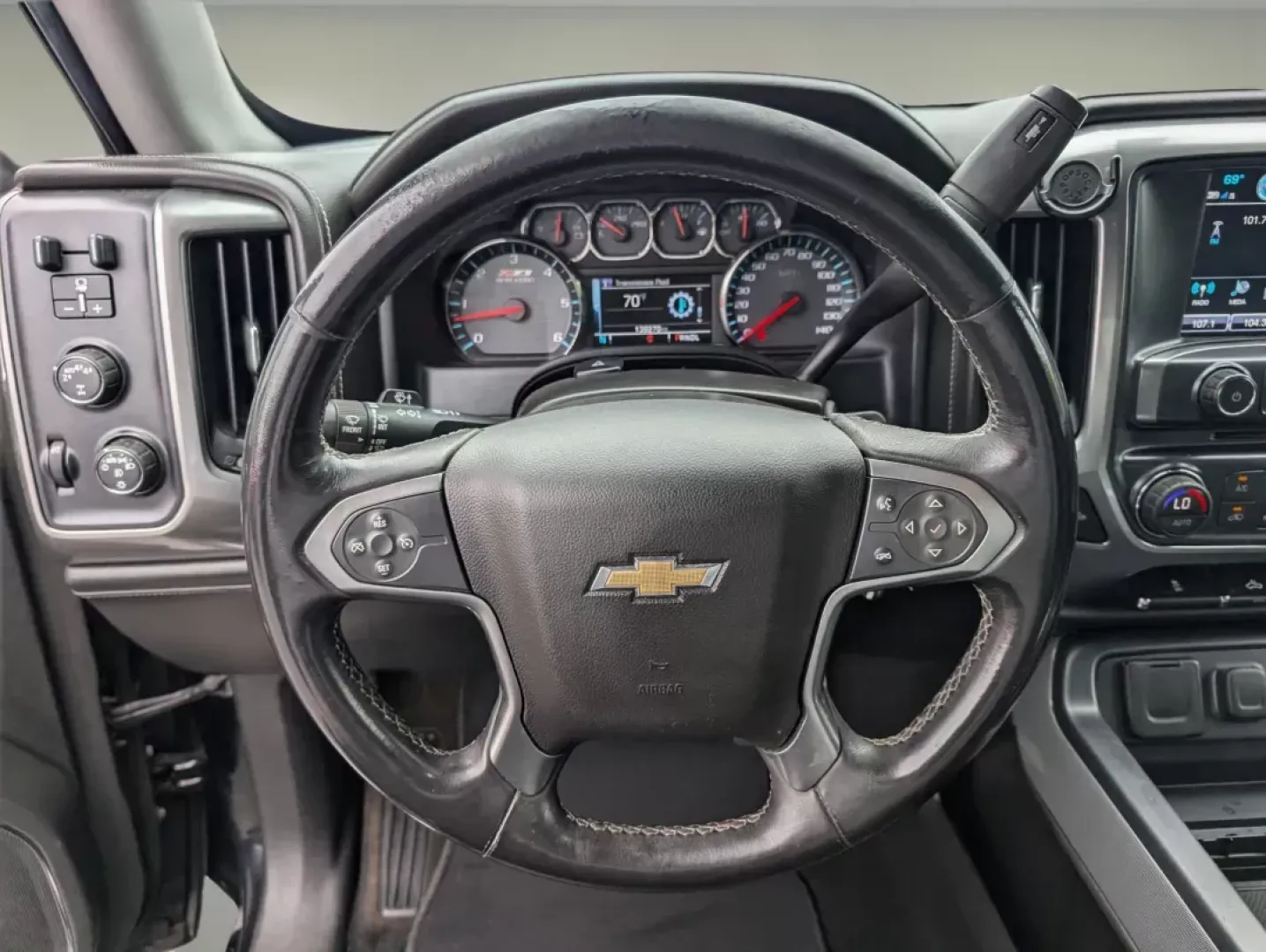 2017 /Jet Black Chevrolet Silverado 1500 LTZ (3GCUKSEC3HG) with an Gas V8 5.3L/325 engine, 8-Speed Automatic transmission, located at 7000 Northlake Connector, Columbus, GA, 31904, (706) 987-8085, 32.524975, -84.978134 - Experience the thrill of adventure and the practicality of daily life with this stunning 2017 Chevrolet Silverado 1500 LTZ Crew Cab Pickup, now available at Gils Auto - Columbus #2. Whether you're hauling gear for a weekend camping trip, navigating daily commutes, or tackling tough jobs around Colum - Photo#15