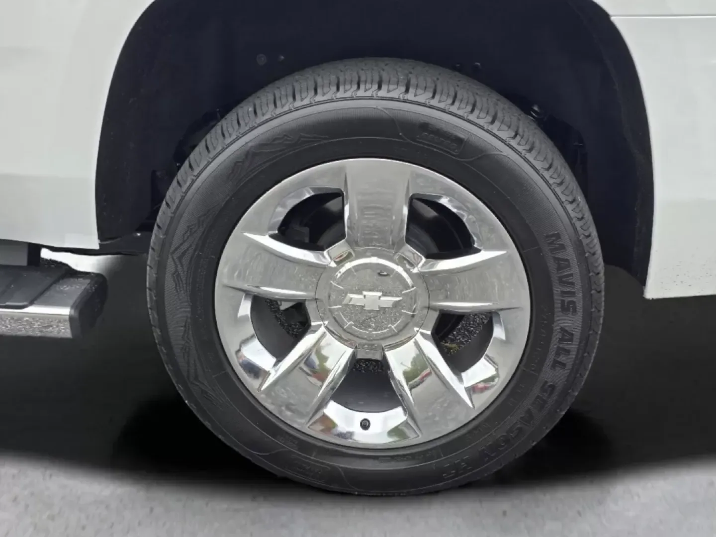 2017 /Jet Black Chevrolet Tahoe LT (1GNSCBKCXHR) with an Other engine, located at 804 22nd Ave, Phenix City, AL, 36870, (334) 297-1860, 32.484749, -85.024475 - **Elevate Your Family Adventures with the 2017 Chevrolet Tahoe LT!**<br /> <br /> Are you ready to elevate your family adventures? The 2017 Chevrolet Tahoe LT is the perfect blend of style, comfort, and capability, making it an ideal choice for families and weekend explorers alike. With ample space, - Photo#8