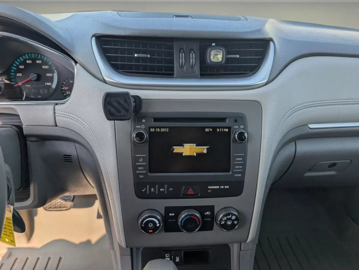 2017 /Dark Titanium/Light Titanium Chevrolet Traverse LS (1GNKRFKD3HJ) with an Other engine, located at 3959 U.S. 80 W, Phenix City, AL, 36870, (334) 297-4885, 32.469296, -85.135185 - Discover the ultimate family adventure vehicle at Gils Auto in Phenix City, AL! This 2017 Chevrolet Traverse LS is designed for those who value space, comfort, and reliability, making it an ideal choice for growing families or anyone who enjoys weekend getaways. With its roomy interior and robust fe - Photo#14