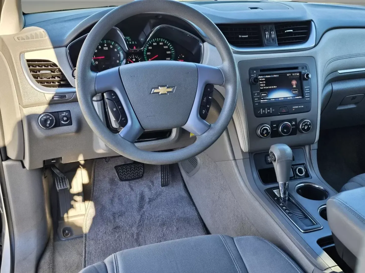 2017 /Dark Titanium/Light Titanium Chevrolet Traverse LS (1GNKRFED6HJ) with an Other engine, located at 7000 Northlake Connector, Columbus, GA, 31904, (706) 987-8085, 32.524975, -84.978134 - **Explore Your Next Adventure with the 2017 Chevrolet Traverse at Gils Auto!**<br /> <br /> Are you ready for family road trips, weekend adventures, or simply a reliable vehicle for daily commutes? Look no further than the 2017 Chevrolet Traverse LS, a versatile SUV that fits a variety of lifestyles - Photo#15