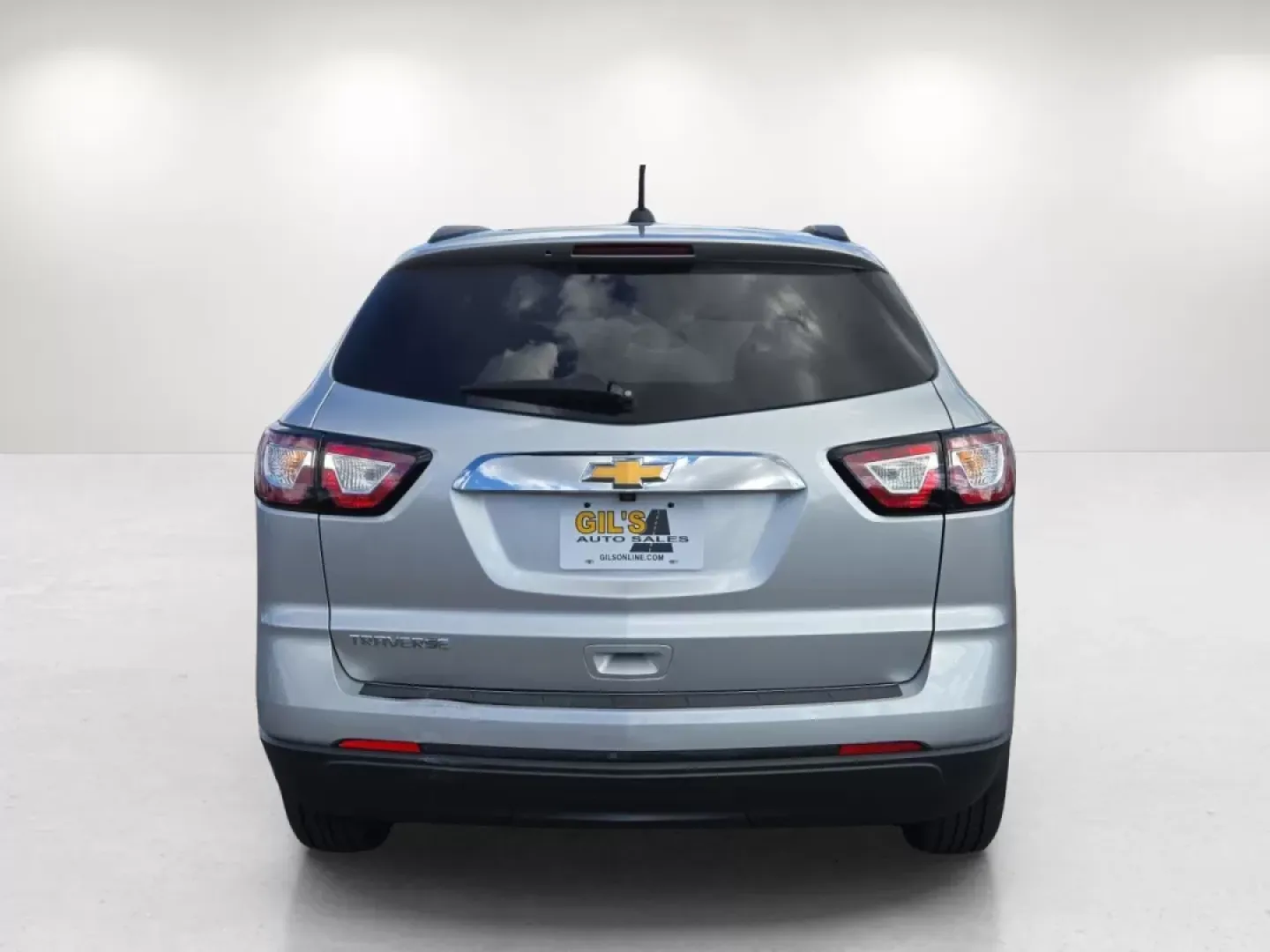 2017 /Dark Titanium/Light Titanium Chevrolet Traverse LS (1GNKRFED6HJ) with an Other engine, located at 521 Old Farm Lane Rd, Prattville, AL, 36066, (334) 325-1505, 32.482460, -86.416367 - **Explore the Open Road with the 2017 Chevrolet Traverse LS Perfect for Family Adventures!**<br /> <br /> If you're in search of a reliable and spacious SUV that fits your family's lifestyle, look no further than the 2017 Chevrolet Traverse LS available at Gils Auto in Prattville, AL. With its gene - Photo#7