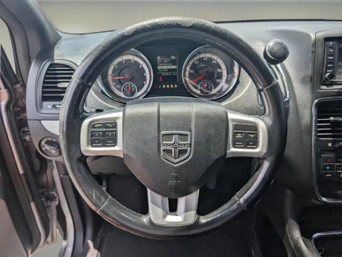 2017 /Black Dodge Grand Caravan GT (2C4RDGEG0HR) with an Regular Unleaded V-6 3.6 L/220 engine, 6-Speed Multi-Speed Automatic w/OD transmission, located at 3959 U.S. 80 W, Phenix City, AL, 36870, (334) 297-4885, 32.469296, -85.135185 - ### Experience Family Adventures in the 2017 Dodge Grand Caravan GT at Gils Auto - Phenix City<br /> <br /> Looking for the perfect vehicle to accommodate your growing family or to make those long commutes more enjoyable? Look no further than the 2017 Dodge Grand Caravan GT, available now at Gils Au - Photo#17