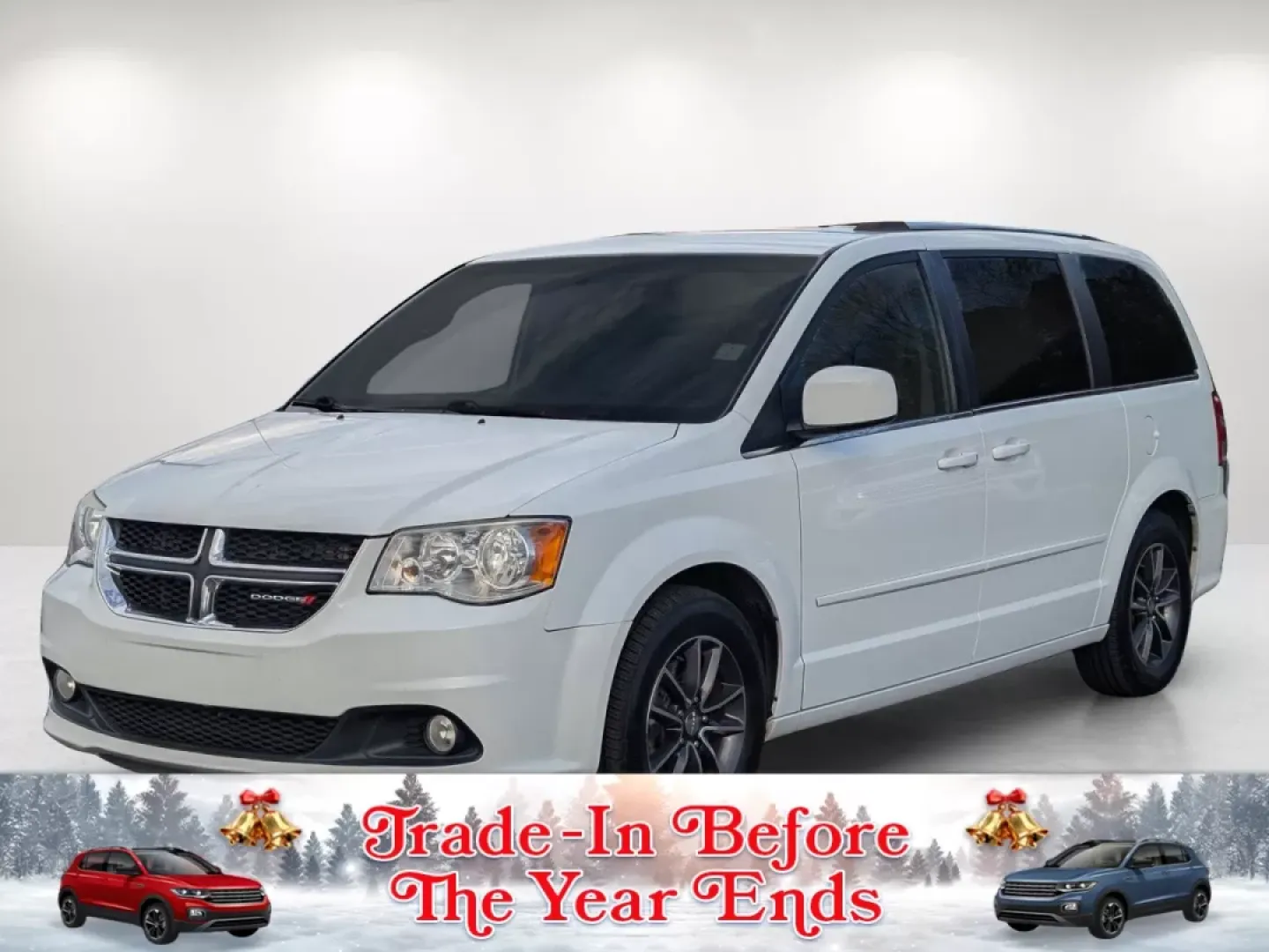 2017 /Black/Light Graystone Dodge Grand Caravan SXT (2C4RDGCG1HR) with an Other engine, located at 1430 Gateway Drive, Opelika, AL, 36801, (334) 239-0944, 32.637871, -85.409790 - ### Experience Family Adventures in the 2017 Dodge Grand Caravan SXT!<br /> <br /> Are you looking for the perfect vehicle that can comfortably accommodate your growing family or serve as your reliable daily driver? Look no further than the 2017 Dodge Grand Caravan SXT, available now at Gils Auto in - Photo#0