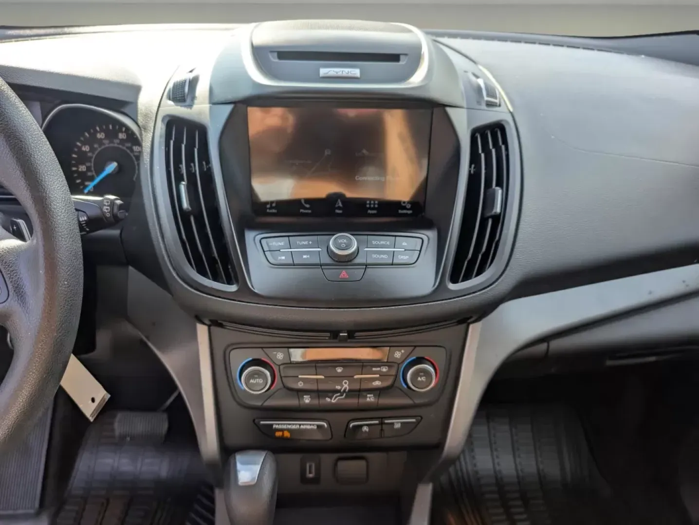 2017 Ford Escape SE (1FMCU9GD6HU) with an Other engine, located at 5115 14th Ave., Columbus, GA, 31904, (706) 323-0345, 32.511494, -84.971046 - **Elevate Your Everyday Adventures with the 2017 Ford Escape SE - Ideal for Families and Commuters Alike!**<br /> <br /> Are you ready to take your family on weekend adventures or simply need a reliable ride for your daily commute? Look no further than this stunning 2017 Ford Escape SE available now - Photo#13