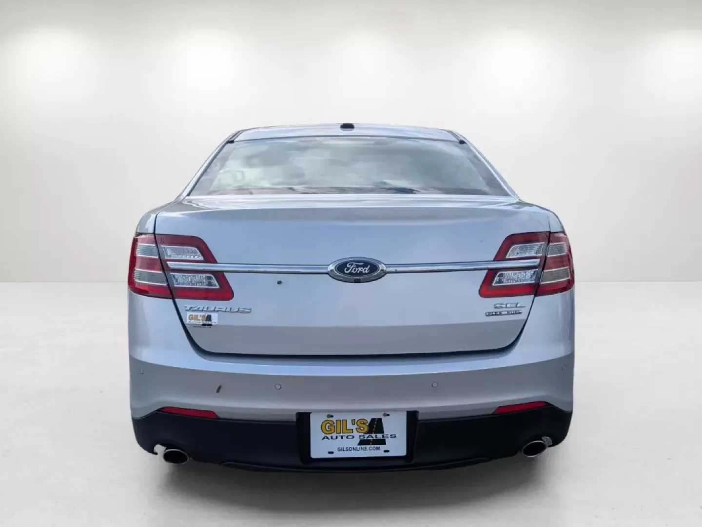 2017 Ford Taurus SEL (1FAHP2E82HG) with an Other engine, located at 804 22nd Ave, Phenix City, AL, 36870, (334) 297-1860, 32.484749, -85.024475 - Are you on the hunt for a reliable sedan that suits your everyday needs without breaking the bank? Look no further! At Gils Auto, located in the heart of Phenix City, AL, we proudly present this exceptional 2017 Ford Taurus SEL, the perfect car for budget-conscious buyers and families on the go. Thi - Photo#5