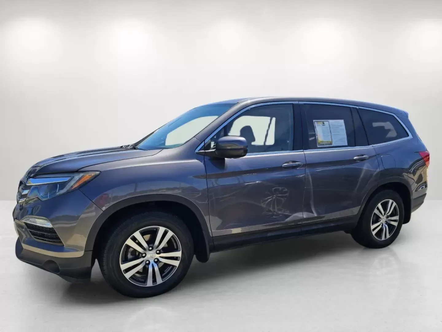 2017 Honda Pilot EX-L (5FNYF5H88HB) with an Other engine, located at 521 Old Farm Lane Rd, Prattville, AL, 36066, (334) 325-1505, 32.482460, -86.416367 - **Discover Your Next Adventure with the 2017 Honda Pilot EX-L at Gils Auto!**<br /> <br /> Are you ready to elevate your family road trips or weekend getaways? The 2017 Honda Pilot EX-L is your ideal companion for creating unforgettable memories, whether you're heading to local attractions in Phenix - Photo#7