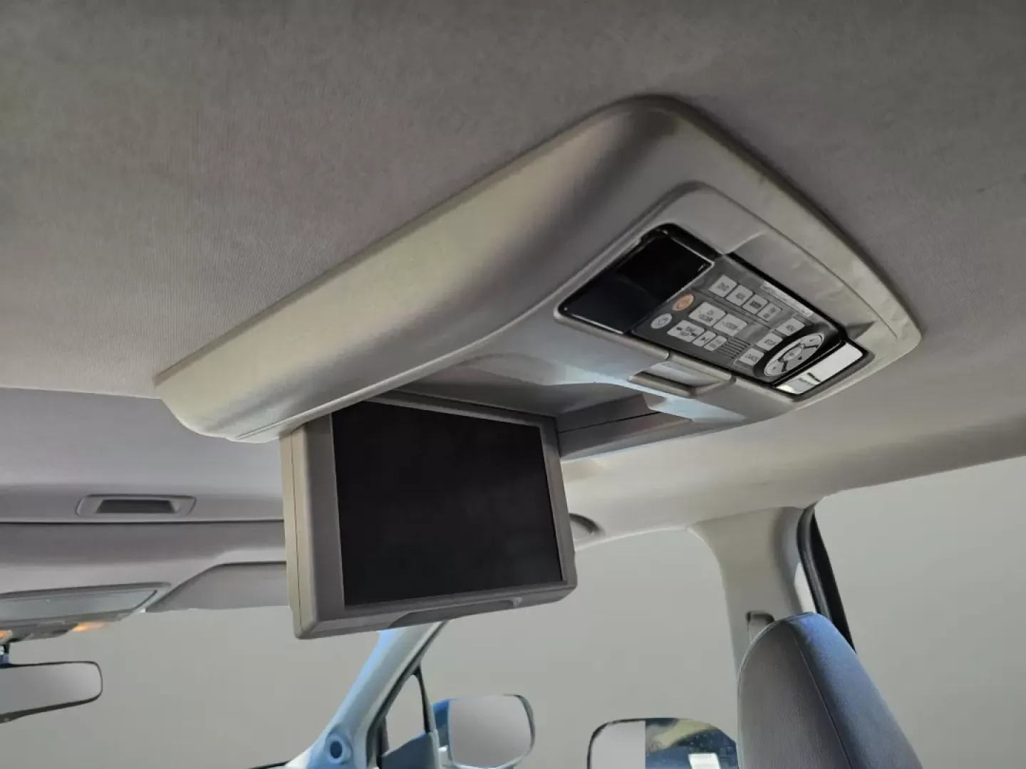 2017 Honda Pilot EX-L (5FNYF5H88HB) with an Other engine, located at 521 Old Farm Lane Rd, Prattville, AL, 36066, (334) 325-1505, 32.482460, -86.416367 - **Discover Your Next Adventure with the 2017 Honda Pilot EX-L at Gils Auto!**<br /> <br /> Are you ready to elevate your family road trips or weekend getaways? The 2017 Honda Pilot EX-L is your ideal companion for creating unforgettable memories, whether you're heading to local attractions in Phenix - Photo#15