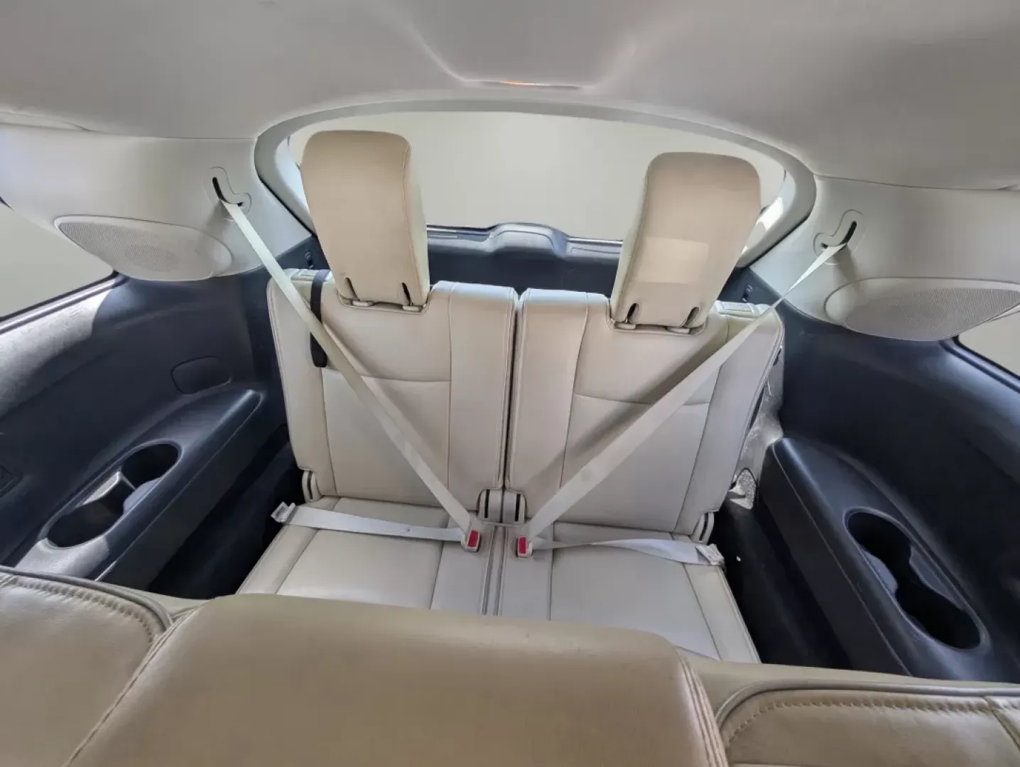 2017 /Wheat Infiniti QX60 (5N1DL0MN8HC) with an Other engine, located at 3959 U.S. 80 W, Phenix City, AL, 36870, (334) 297-4885, 32.469296, -85.135185 - ### Discover Adventure with the 2017 Infiniti QX60 Perfect for Family Journeys!<br /> <br /> Are you seeking a vehicle that effortlessly combines luxury with family-friendly features? Look no further! The 2017 Infiniti QX60 is designed for growing families and those who cherish the open road. This - Photo#11