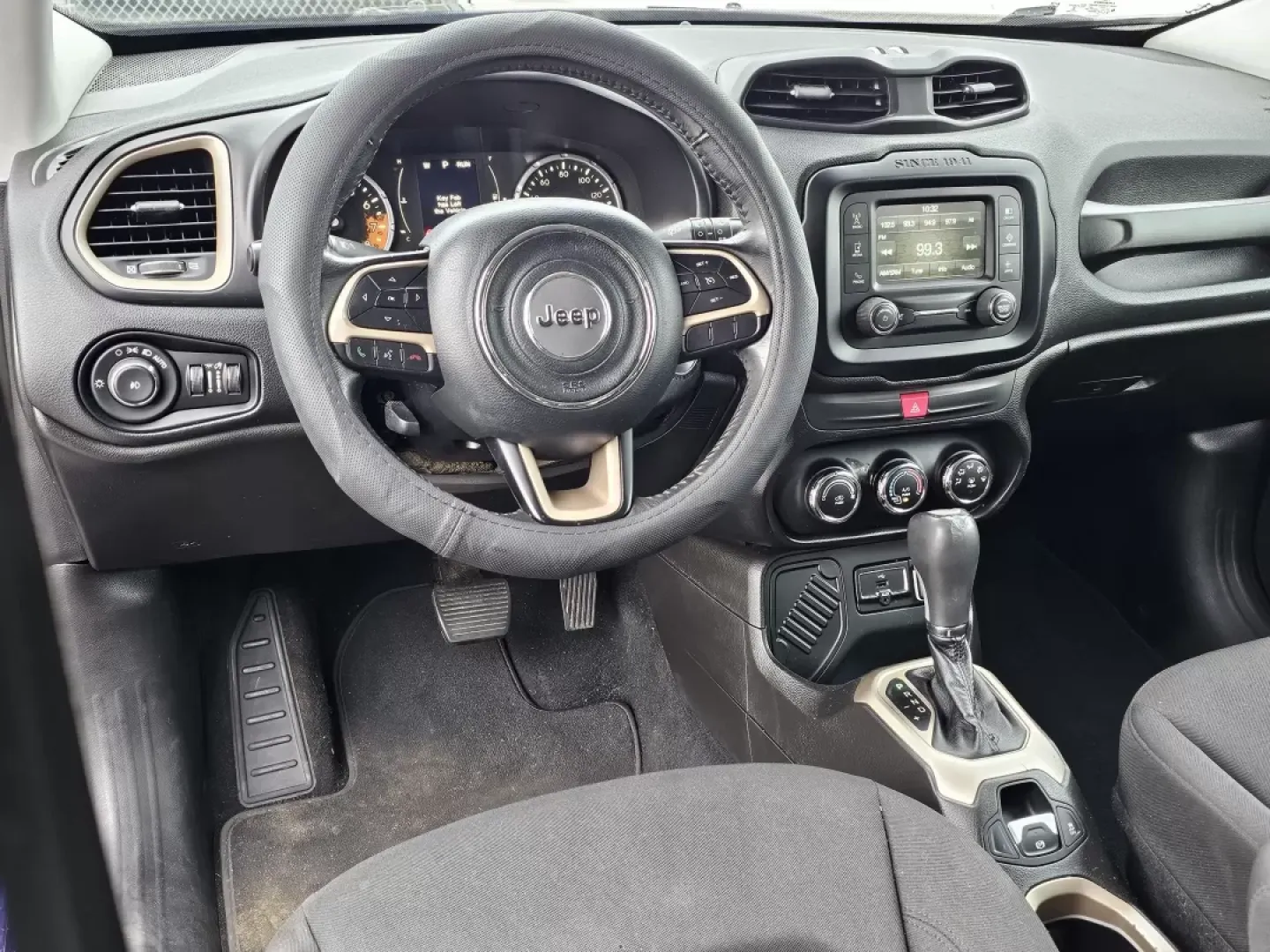 2017 /Black Jeep Renegade Latitude (ZACCJABB4HP) with an Other engine, located at 3959 U.S. 80 W, Phenix City, AL, 36870, (334) 297-4885, 32.469296, -85.135185 - **Adventure Awaits with the 2017 Jeep Renegade Latitude Perfect for Every Journey!**<br /> <br /> Looking for a versatile vehicle that can handle your busy lifestyle while ensuring comfort and style? Look no further than this stunning 2017 Jeep Renegade Latitude, available now at Gils Auto in Pheni - Photo#15