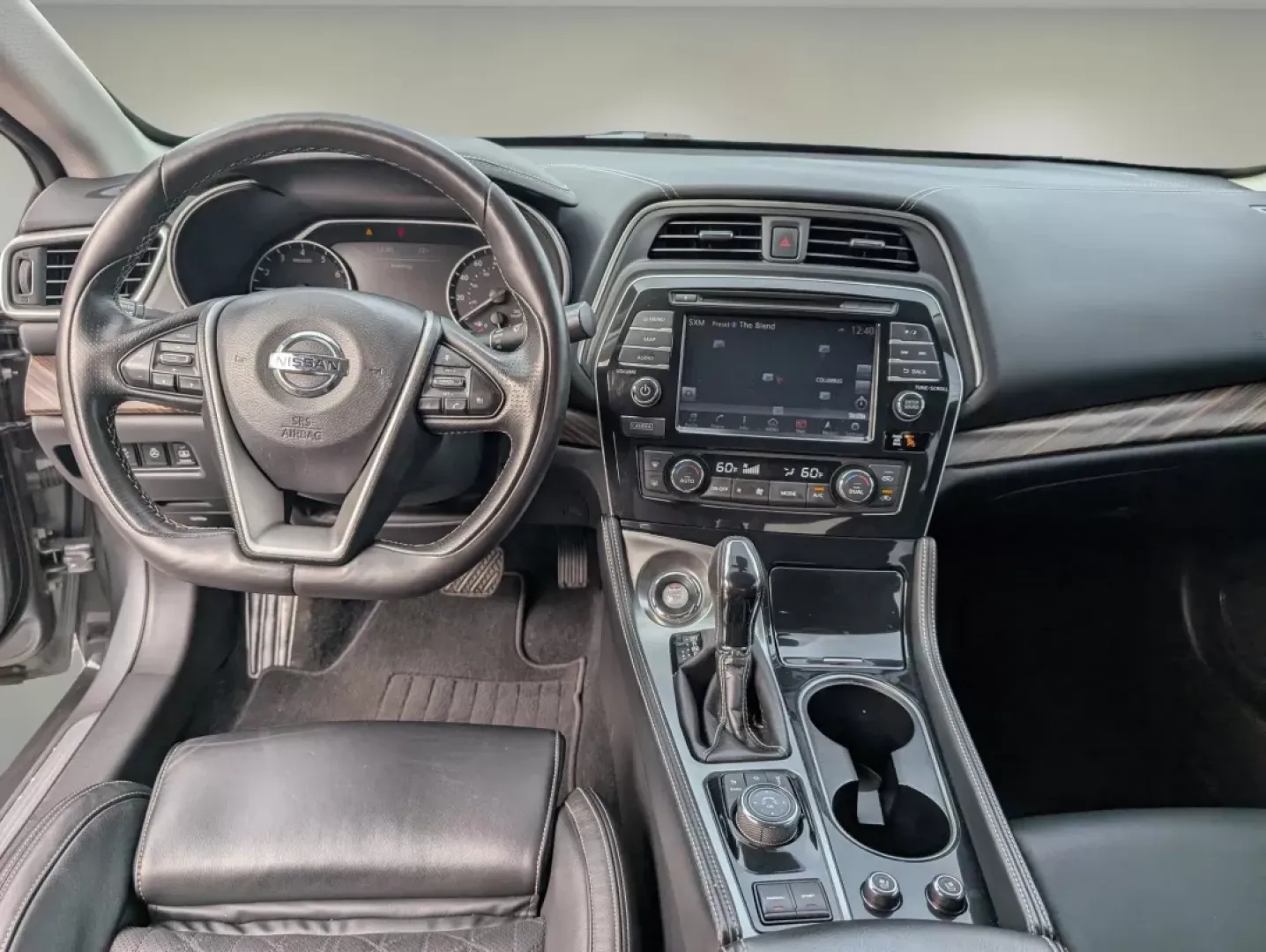 2017 /Charcoal Nissan Maxima Platinum (1N4AA6AP0HC) with an Other engine, located at 521 Old Farm Lane Rd, Prattville, AL, 36066, (334) 325-1505, 32.482460, -86.416367 - Elevate your driving experience with the 2017 Nissan Maxima Platinum, the perfect sedan for those who crave luxury and performance without compromise. Whether you're a commuter looking to upgrade your daily drive or a growing family seeking comfort and safety, this stunning vehicle effortlessly blen - Photo#12