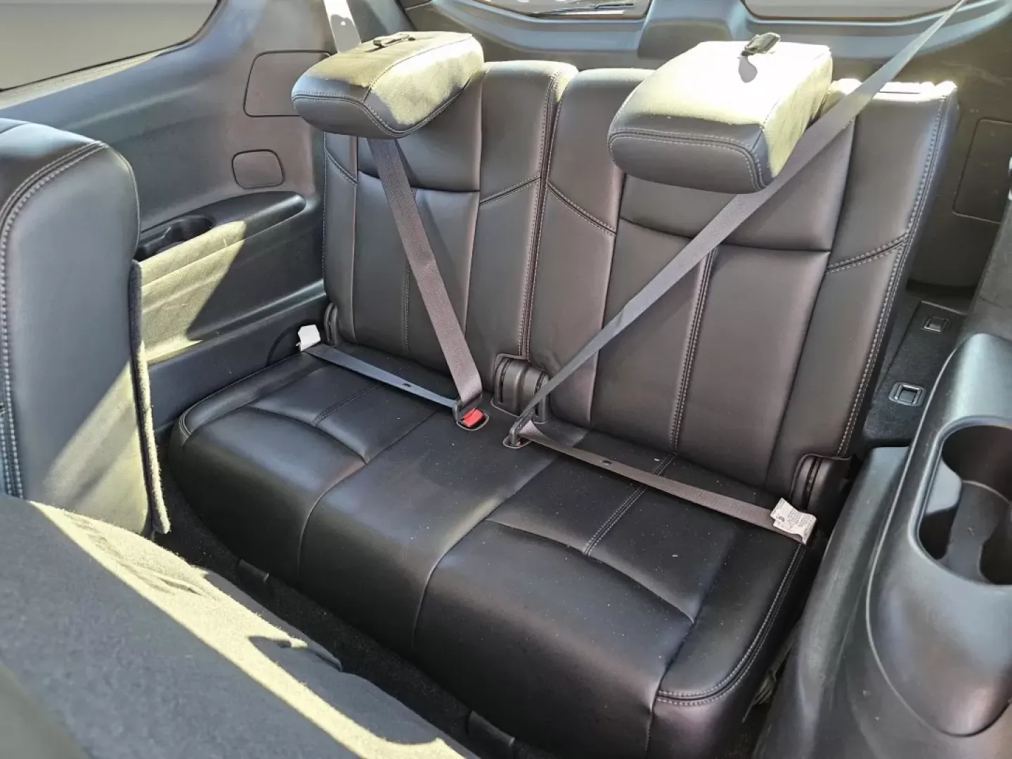 2017 /Charcoal Nissan Pathfinder SL (5N1DR2MN5HC) with an Other engine, located at 5115 14th Ave., Columbus, GA, 31904, (706) 323-0345, 32.511494, -84.971046 - **Explore the Open Road with the 2017 Nissan Pathfinder SL A Family-Friendly SUV Perfect for All Adventures!**<br /> <br /> Are you in search of a reliable and spacious vehicle that accommodates your growing family's needs? Look no further than this stunning 2017 Nissan Pathfinder SL, now available - Photo#14