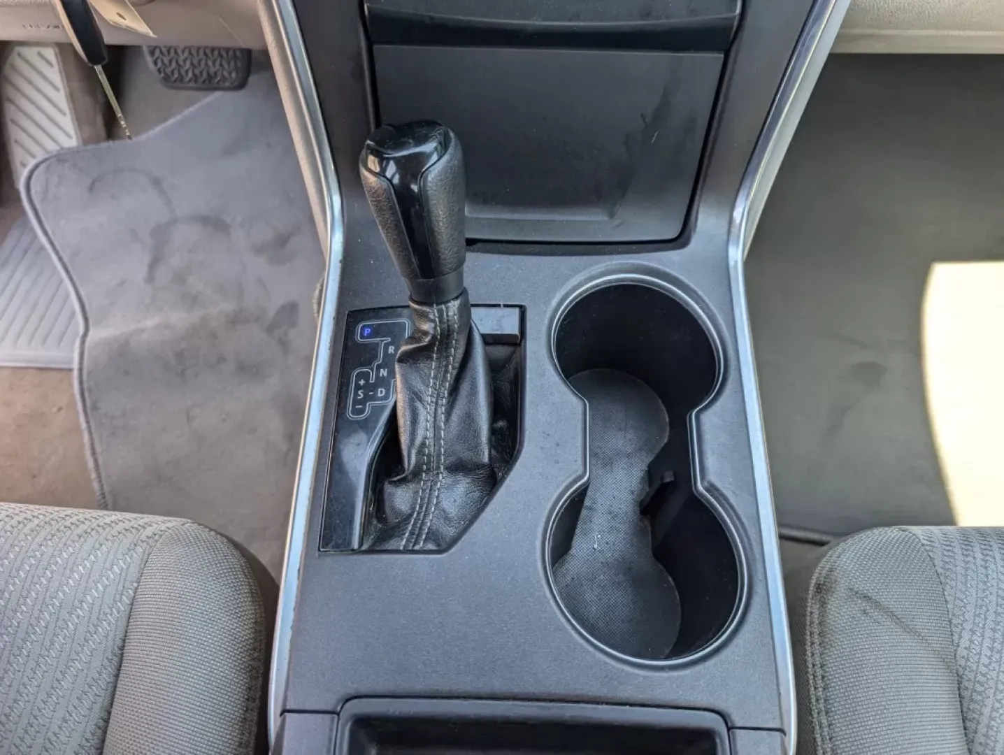 2017 Toyota Camry LE (4T1BF1FK9HU) with an Other engine, located at 7000 Northlake Connector, Columbus, GA, 31904, (706) 987-8085, 32.524975, -84.978134 - **Discover Your Next Adventure with the 2017 Toyota Camry LE - Available Now at Gils Auto!**<br /> <br /> Are you a commuter seeking a reliable vehicle for your daily drives, or a growing family in need of a spacious sedan that combines comfort with safety? Look no further! The 2017 Toyota Camry LE - Photo#13