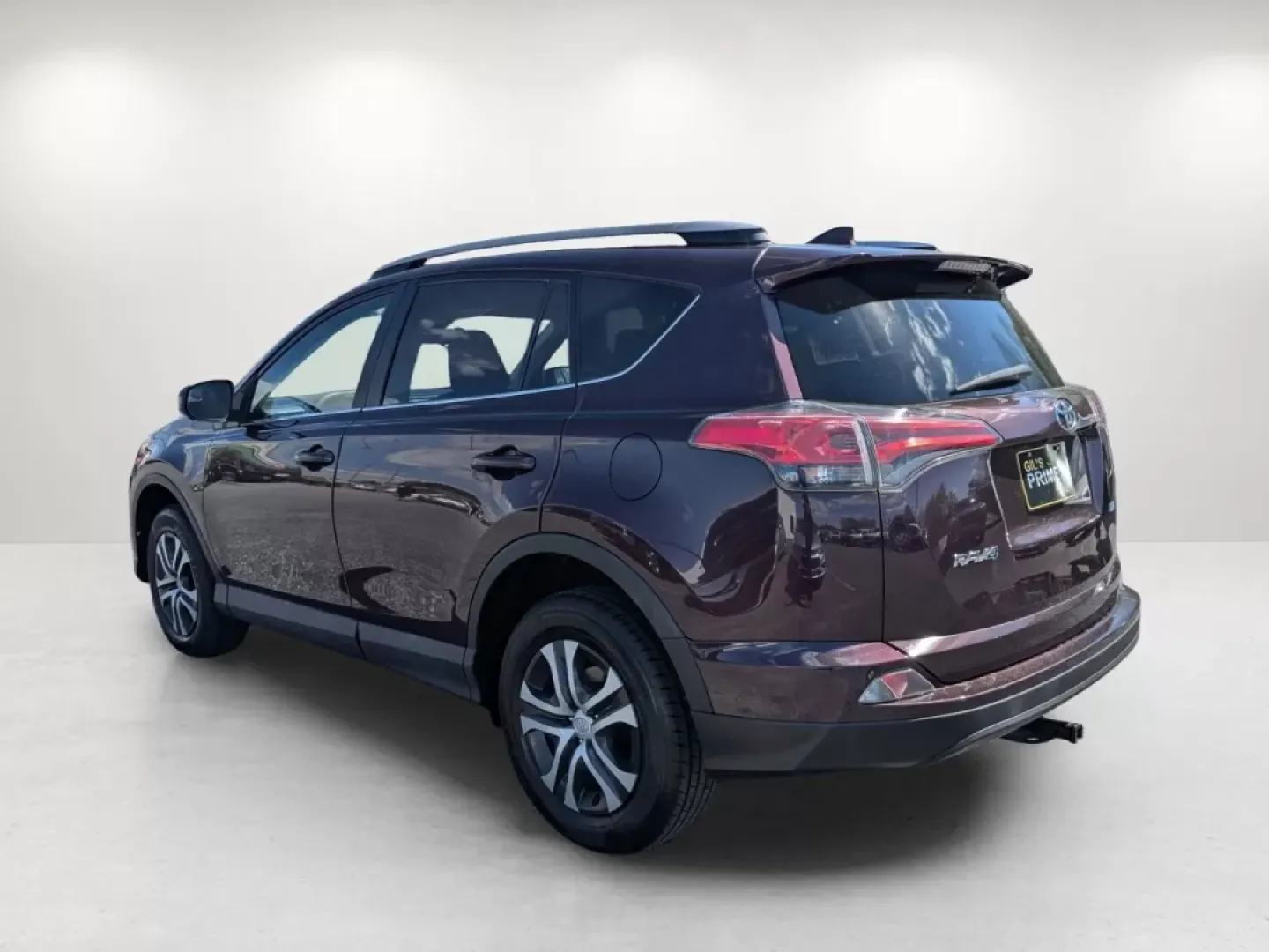 2017 Toyota RAV4 LE (2T3ZFREV6HW) with an Other engine, located at 3959 U.S. 80 W, Phenix City, AL, 36870, (334) 297-4885, 32.469296, -85.135185 - Discover the perfect companion for your next family adventure or daily commute with this 2017 Toyota RAV4 LE, now available at Gils Auto - Columbus. Nestled in the heart of Columbus, GA, our dealership specializes in Buy Here Pay Here financing, making it easier than ever for you to drive away in a - Photo#6