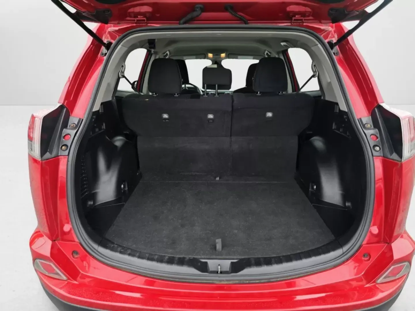 2017 Toyota RAV4 LE (2T3ZFREV7HW) with an Other engine, located at 521 Old Farm Lane Rd, Prattville, AL, 36066, (334) 325-1505, 32.482460, -86.416367 - Are you ready to elevate your daily commute or embark on weekend adventures with the perfect SUV? Look no further than this stunning 2017 Toyota RAV4 LE, available now at Gils Auto in Phenix City, AL. Designed for both comfort and versatility, this dynamic vehicle is ideal for growing families, budg - Photo#9