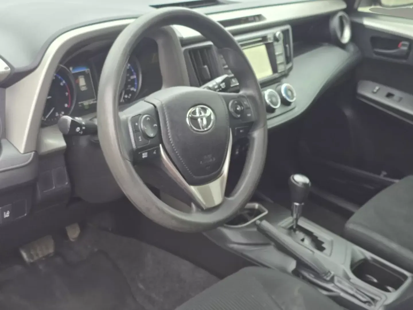 2017 Toyota RAV4 LE (2T3ZFREV7HW) with an Other engine, located at 521 Old Farm Lane Rd, Prattville, AL, 36066, (334) 325-1505, 32.482460, -86.416367 - Are you ready to elevate your daily commute or embark on weekend adventures with the perfect SUV? Look no further than this stunning 2017 Toyota RAV4 LE, available now at Gils Auto in Phenix City, AL. Designed for both comfort and versatility, this dynamic vehicle is ideal for growing families, budg - Photo#11