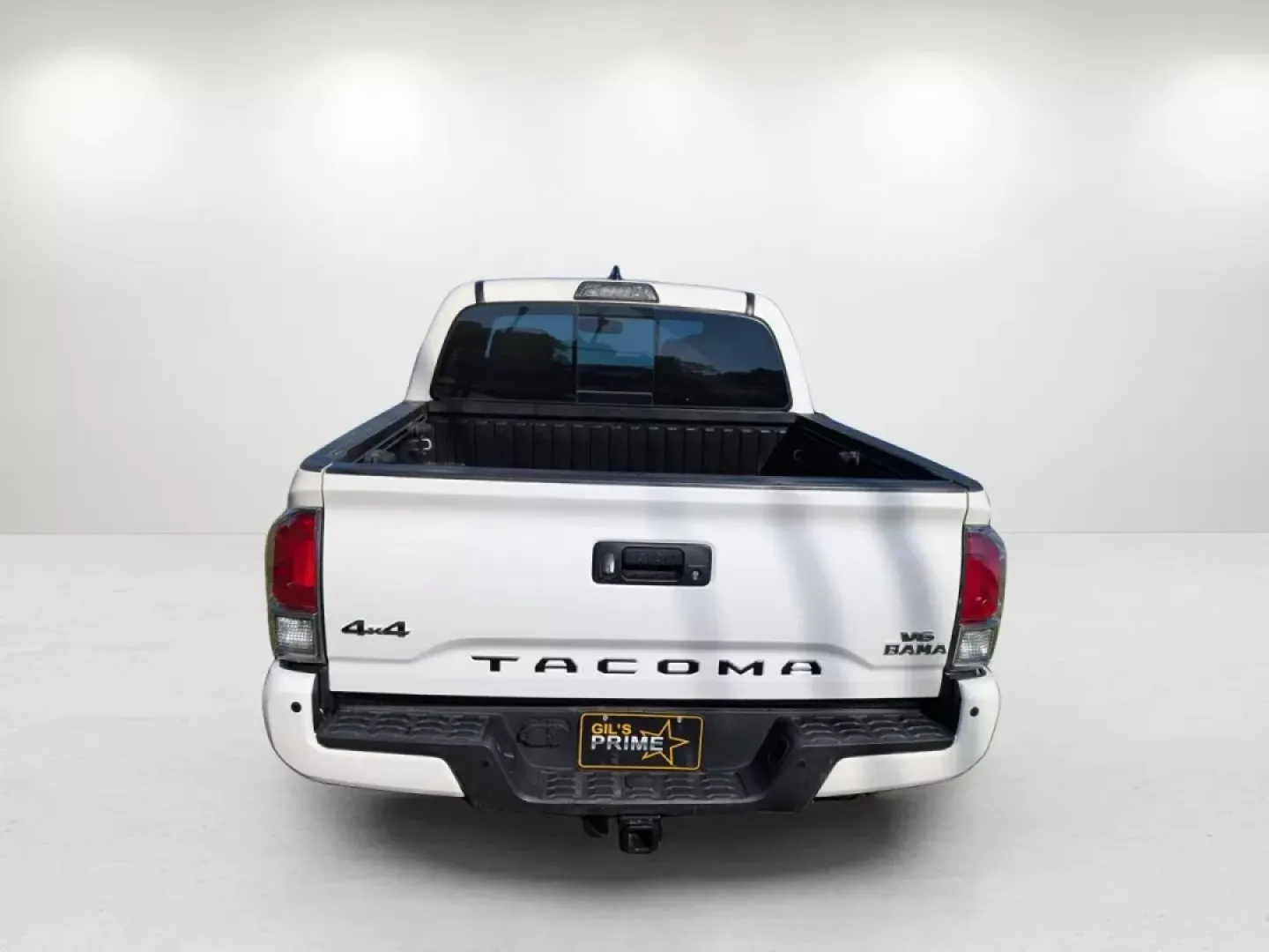 2017 Toyota Tacoma Limited (5TFGZ5AN2HX) with an Other engine, located at 3959 U.S. 80 W, Phenix City, AL, 36870, (334) 297-4885, 32.469296, -85.135185 - **Explore the Great Outdoors with the 2017 Toyota Tacoma Limited Your Perfect Adventure Companion!**<br /> <br /> Are you ready to embrace a lifestyle filled with adventure, whether it's hauling gear for your weekend camping trips or navigating through the urban landscape? The 2017 Toyota Tacoma Li - Photo#5