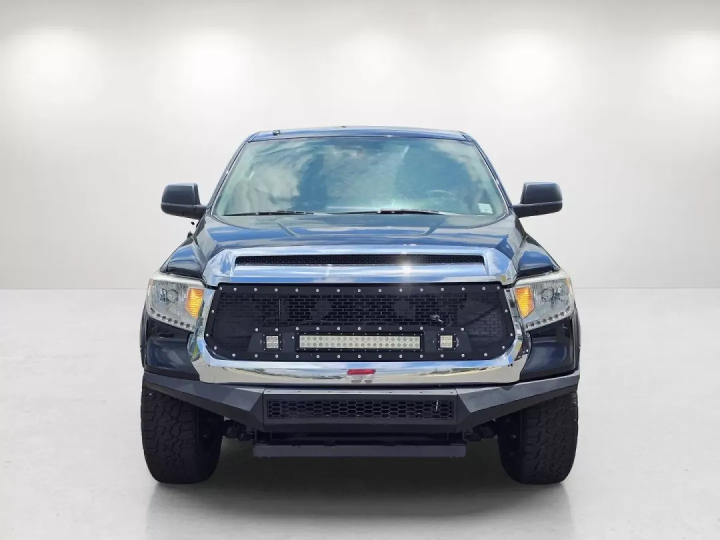 2017 Toyota Tundra 2WD SR5 (5TFEM5F10HX) with an Other engine, located at 1430 Gateway Drive, Opelika, AL, 36801, (334) 239-0944, 32.637871, -85.409790 - **Unleash Your Adventurous Side with the 2017 Toyota Tundra SR5 Crew Cab at Gils Auto in Prattville, AL!**<br /> <br /> Are you ready to elevate your outdoor adventures and weekend getaways? The 2017 Toyota Tundra SR5 Crew Cab is your perfect partner for exploration, offering a blend of rugged capab - Photo#1