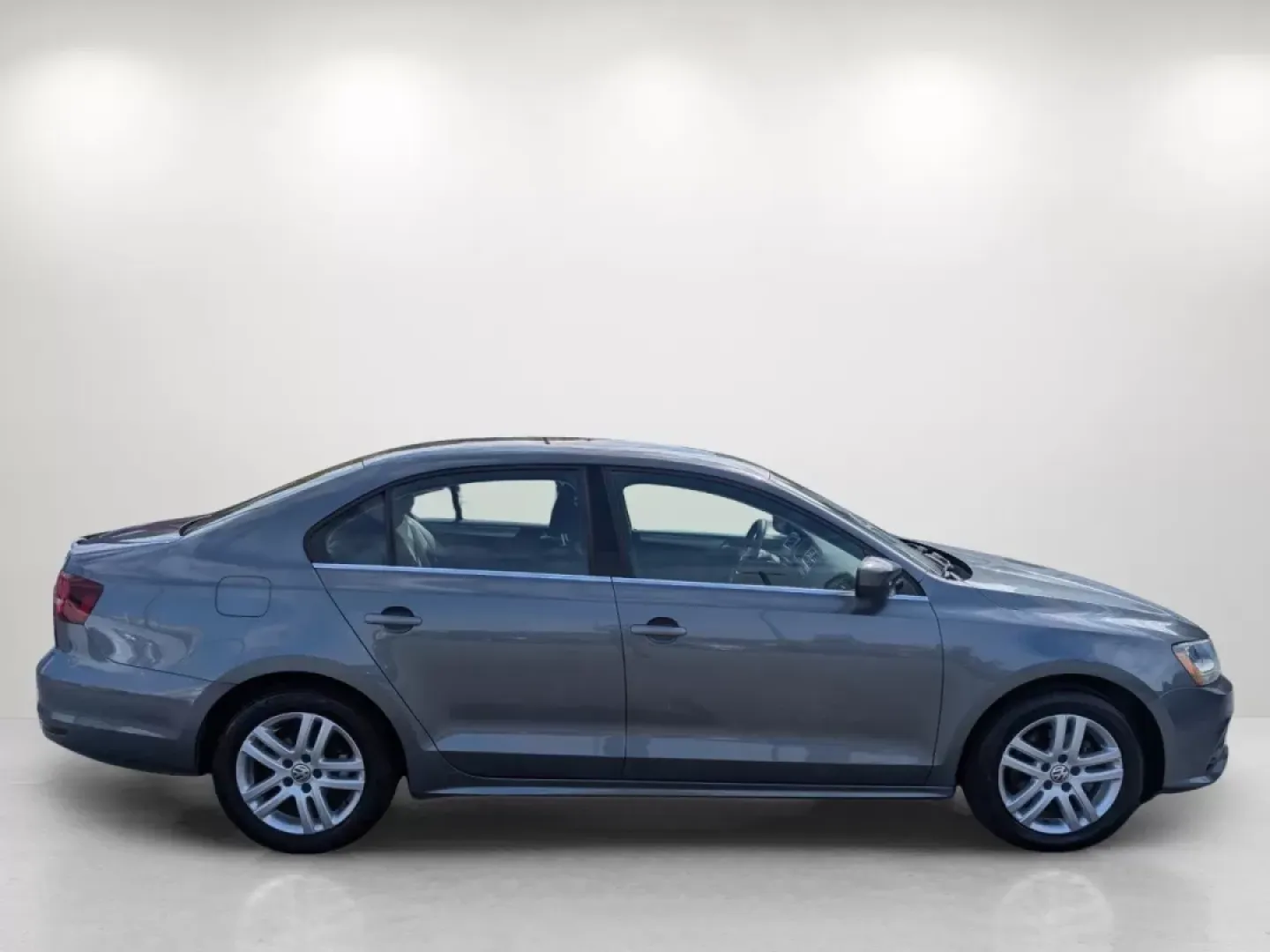 2017 Volkswagen Jetta 1.4T S (3VW2B7AJ7HM) with an Other engine, located at 804 22nd Ave, Phenix City, AL, 36870, (334) 297-1860, 32.484749, -85.024475 - **Discover Your Next Adventure with the 2017 Volkswagen Jetta at Gils Auto - Phenix City!**<br /> <br /> Are you in the market for a reliable sedan that fits seamlessly into your active lifestyle? Look no further than this stunning 2017 Volkswagen Jetta, perfect for everything from daily commutes to - Photo#3