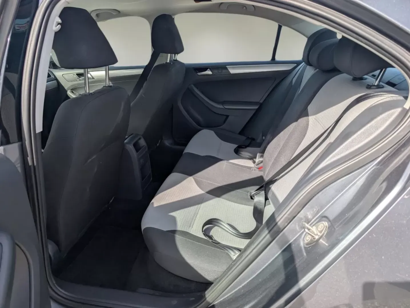 2017 Volkswagen Jetta 1.4T S (3VW2B7AJ7HM) with an Other engine, located at 804 22nd Ave, Phenix City, AL, 36870, (334) 297-1860, 32.484749, -85.024475 - **Discover Your Next Adventure with the 2017 Volkswagen Jetta at Gils Auto - Phenix City!**<br /> <br /> Are you in the market for a reliable sedan that fits seamlessly into your active lifestyle? Look no further than this stunning 2017 Volkswagen Jetta, perfect for everything from daily commutes to - Photo#8