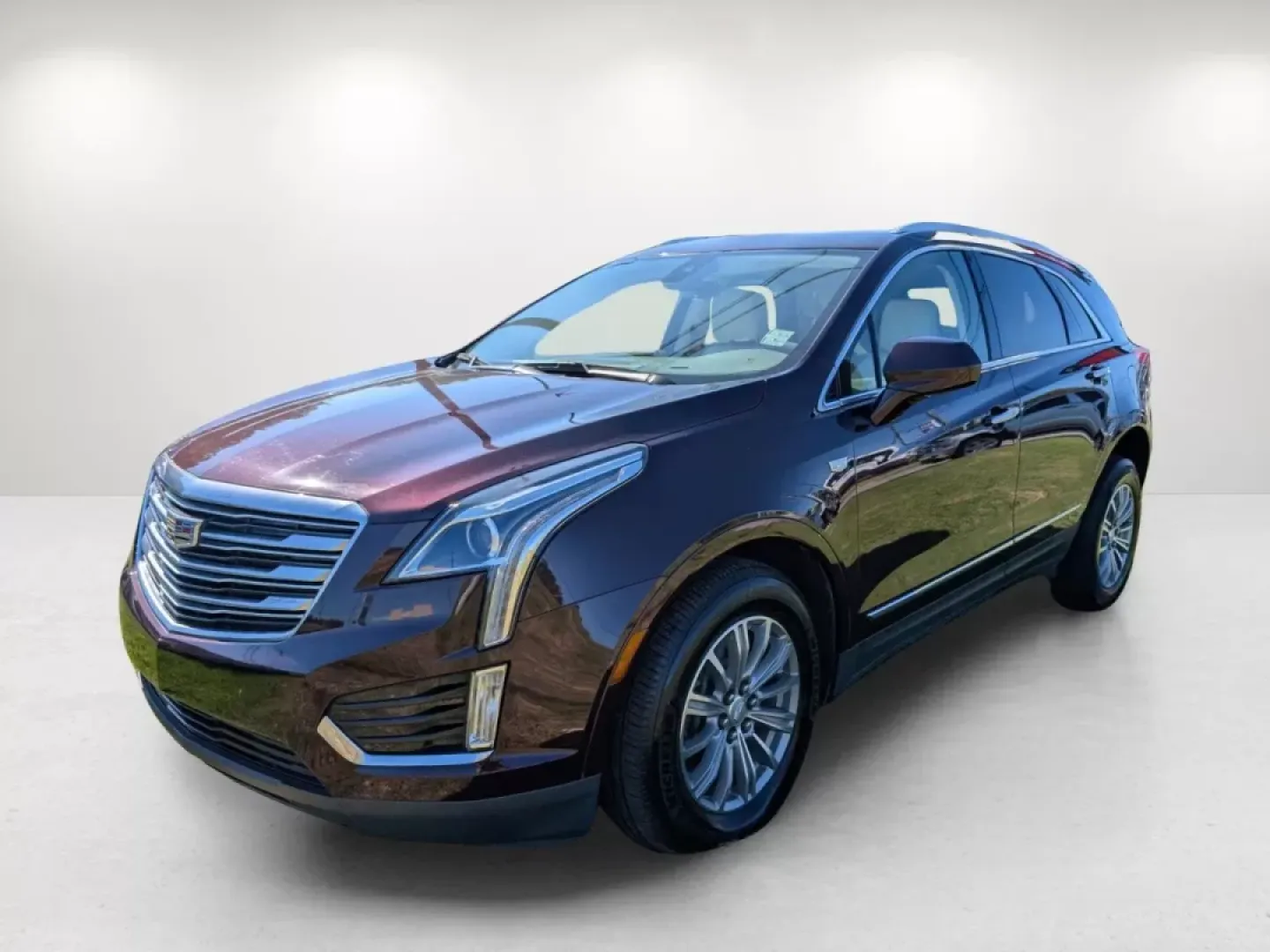 2018 /Cirrus Cadillac XT5 Luxury FWD (1GYKNCRS9JZ) with an Other engine, located at 3959 U.S. 80 W, Phenix City, AL, 36870, (334) 297-4885, 32.469296, -85.135185 - 2018 Cadillac XT5 Luxury FWD - Photo#1