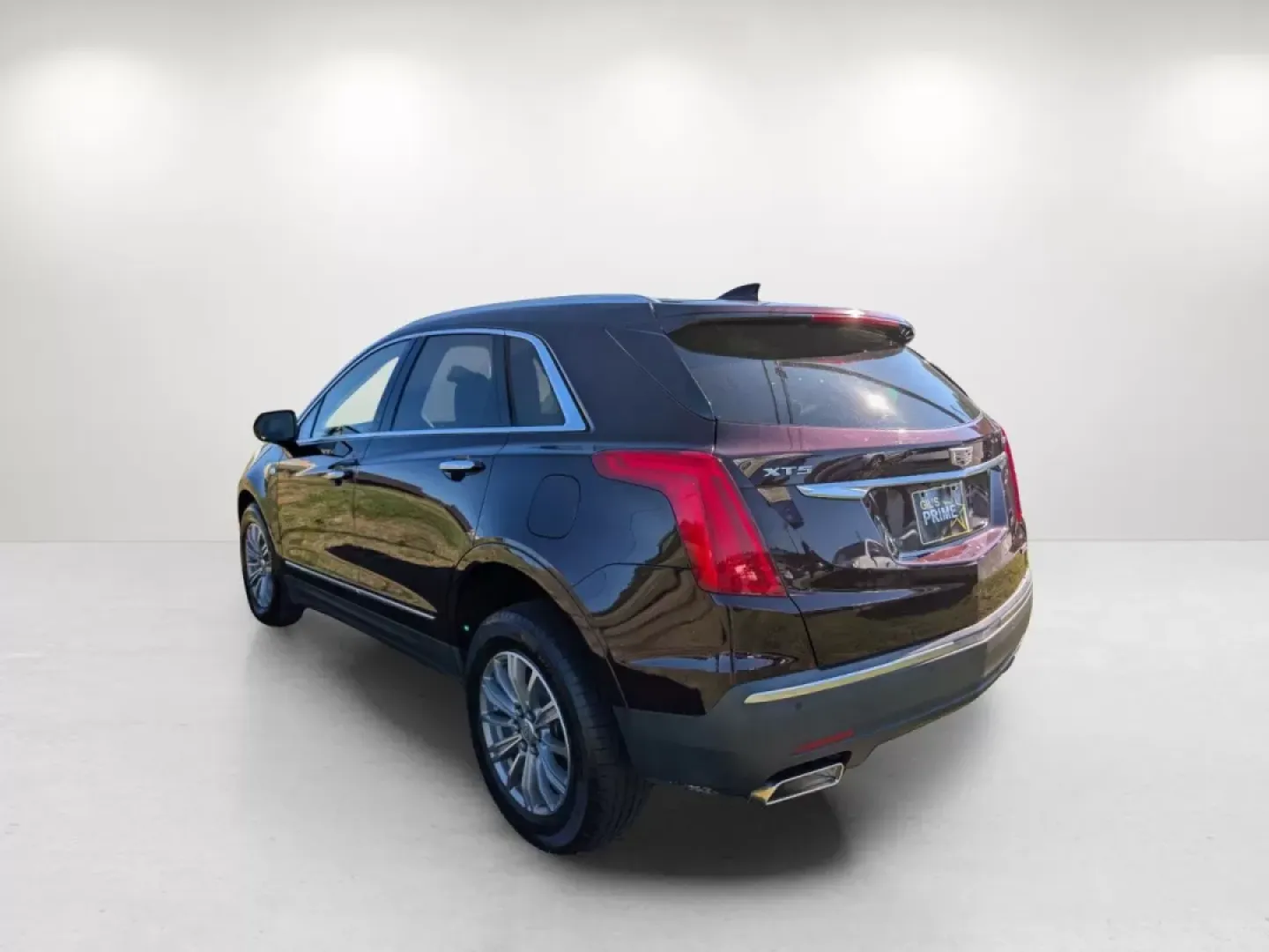 2018 /Cirrus Cadillac XT5 Luxury FWD (1GYKNCRS9JZ) with an Other engine, located at 3959 U.S. 80 W, Phenix City, AL, 36870, (334) 297-4885, 32.469296, -85.135185 - 2018 Cadillac XT5 Luxury FWD - Photo#6