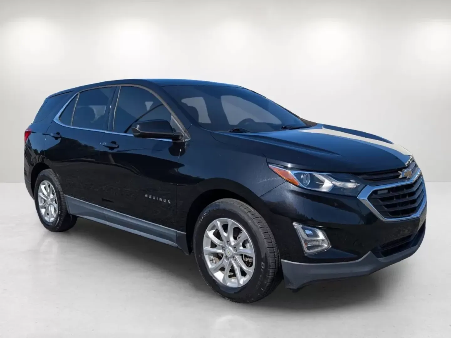 2018 /Jet Black Chevrolet Equinox LT (2GNAXJEVXJ6) with an Other engine, located at 1430 Gateway Drive, Opelika, AL, 36801, (334) 239-0944, 32.637871, -85.409790 - **Discover Your Next Adventure with the 2018 Chevrolet Equinox LT at Gils Auto in Phenix City, AL!**<br /> <br /> Are you looking for a versatile SUV that fits seamlessly into your lifestyle? The 2018 Chevrolet Equinox LT is the perfect blend of style, functionality, and reliability. Whether you're - Photo#1