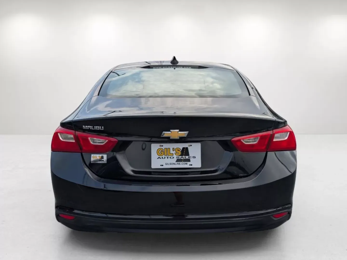 2018 /Jet Black Chevrolet Malibu LS (1G1ZB5ST1JF) with an Other engine, located at 5115 14th Ave., Columbus, GA, 31904, (706) 323-0345, 32.511494, -84.971046 - **Experience the Freedom of the Road with the 2018 Chevrolet Malibu LS! Perfect for Your Everyday Adventures**<br /> <br /> If you're in the market for a reliable sedan that combines efficiency with comfort, look no further than this 2018 Chevrolet Malibu LS. Whether you're commuting to work, shuttl - Photo#5