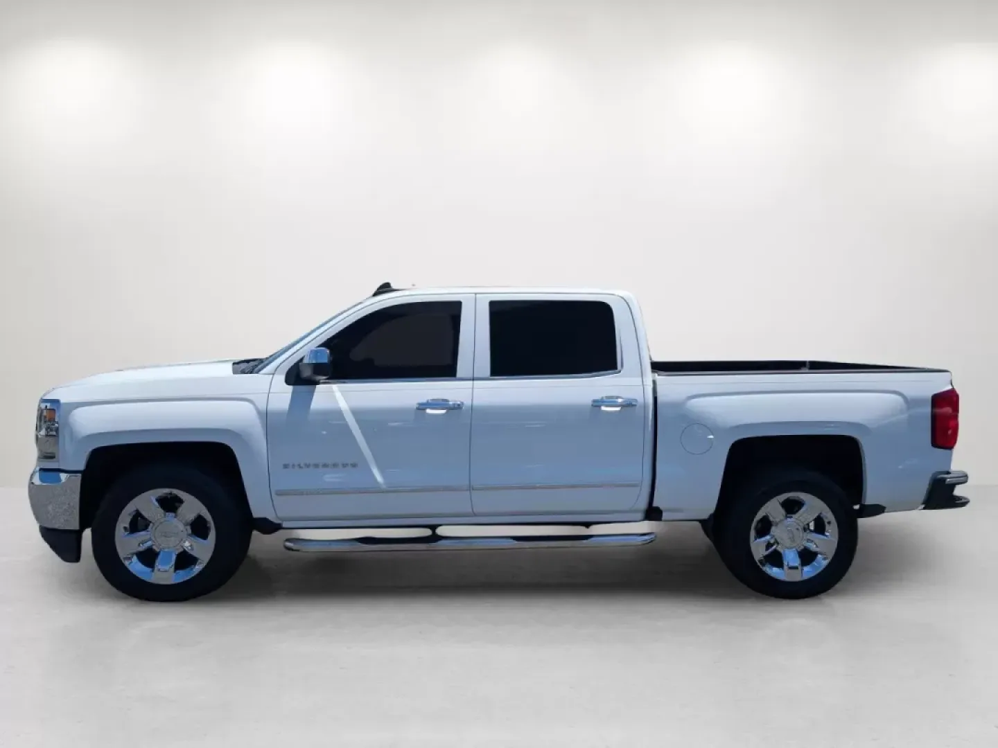 2018 /Cocoa/Dune Chevrolet Silverado 1500 LTZ (3GCPCSEC1JG) with an Other engine, located at 804 22nd Ave, Phenix City, AL, 36870, (334) 297-1860, 32.484749, -85.024475 - Are you ready to elevate your lifestyle with a robust and reliable truck that can handle everything from daily commutes to weekend adventures? The 2018 Chevrolet Silverado 1500 LTZ, available now at Gils Auto in Phenix City, AL, is the perfect vehicle for those who demand versatility and performance - Photo#7