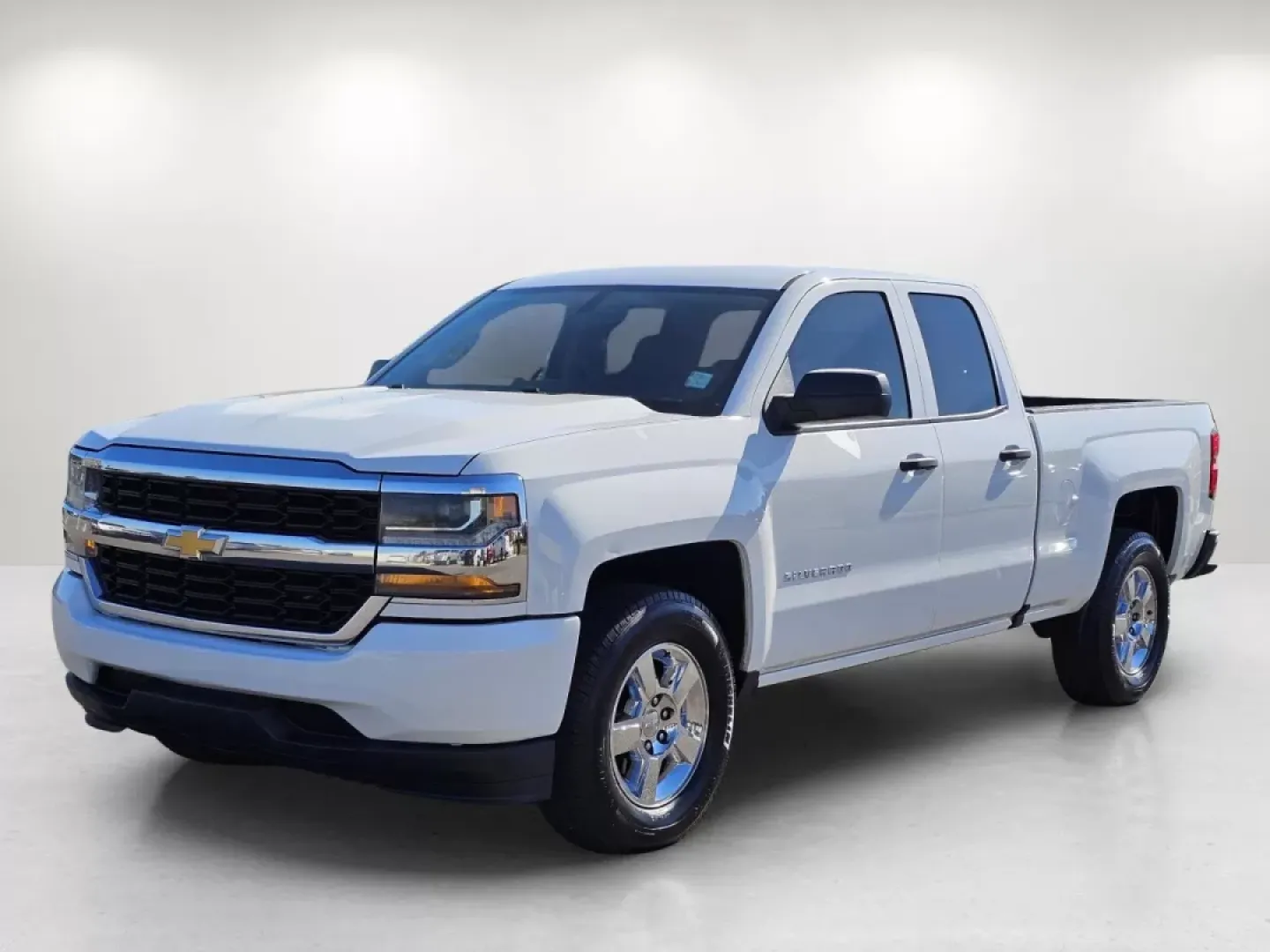 2018 /Dark Ash with Jet Black Interior Accents Chevrolet Silverado 1500 Work Truck (1GCRCNEH5JZ) with an Other engine, located at 521 Old Farm Lane Rd, Prattville, AL, 36066, (334) 325-1505, 32.482460, -86.416367 - ### Discover the Perfect Workhorse: 2018 Chevrolet Silverado 1500 at Gils Auto - Prattville<br /> <br /> Are you a contractor, a weekend adventurer, or a busy parent who needs a reliable vehicle to juggle multiple tasks? Look no further! The 2018 Chevrolet Silverado 1500, available now at Gils Auto - Photo#1