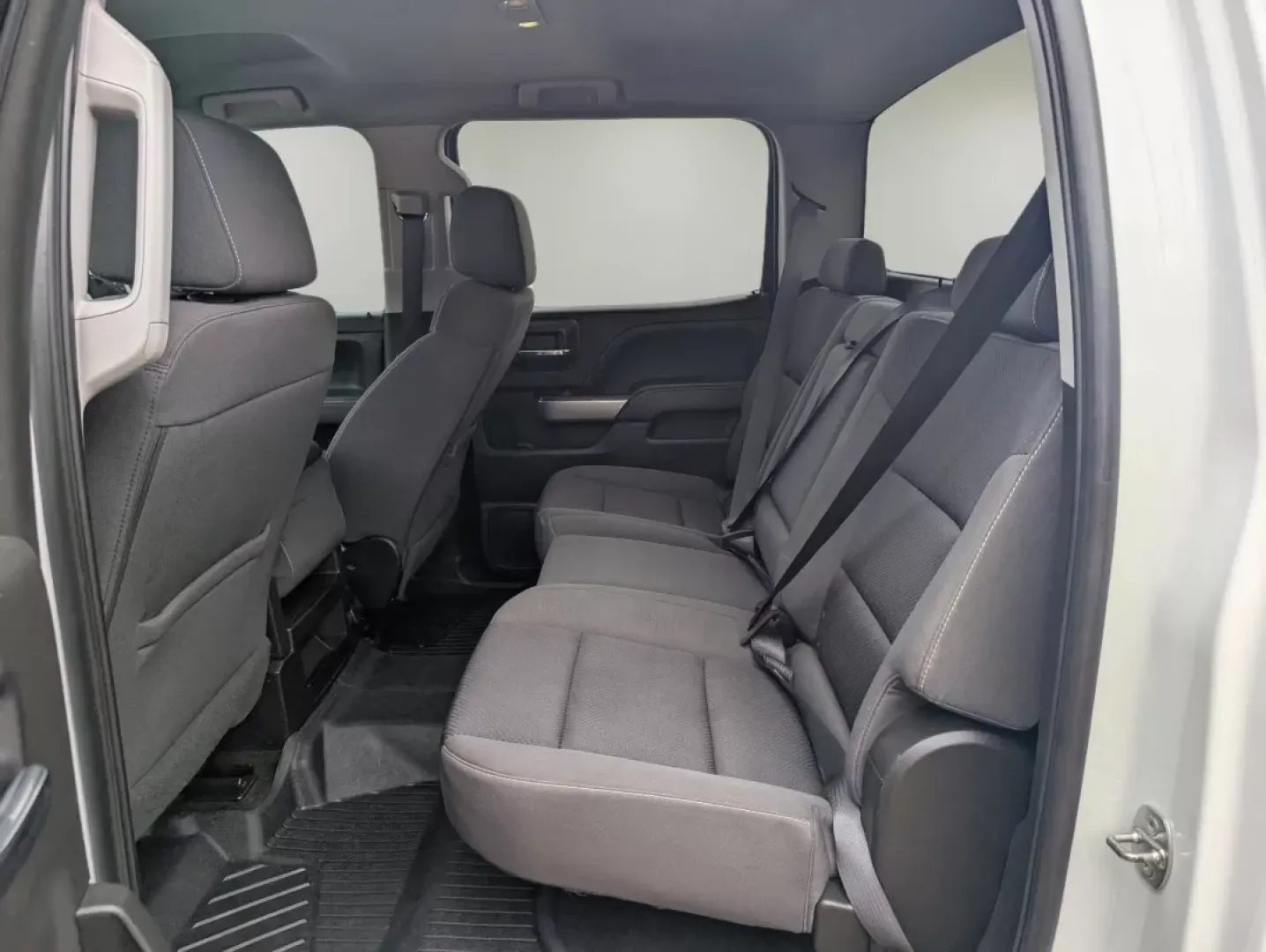 2018 /Jet Black Chevrolet Silverado 1500 LT (3GCUKREC0JG) with an Other engine, located at 3959 U.S. 80 W, Phenix City, AL, 36870, (334) 297-4885, 32.469296, -85.135185 - **Adventure Awaits with the 2018 Chevrolet Silverado 1500 LT** <br /> <br /> Are you ready to elevate your weekend adventures and daily commutes? The 2018 Chevrolet Silverado 1500 LT is not just a truck; it's a lifestyle upgrade. Perfect for those who crave the open road and seek a reliable vehicle - Photo#11