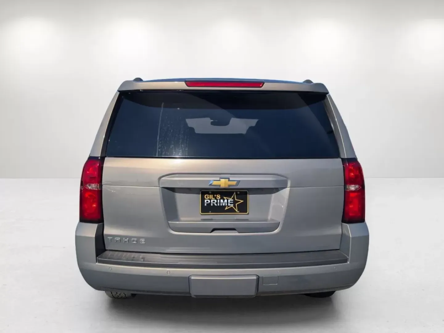 2018 /Jet Black Chevrolet Tahoe LT (1GNSCBKC0JR) with an Other engine, located at 1430 Gateway Drive, Opelika, AL, 36801, (334) 239-0944, 32.637871, -85.409790 - **Explore Your Next Adventure with the 2018 Chevrolet Tahoe LT Perfect for Family Getaways!**<br /> <br /> Are you ready for your next family camping trip, weekend adventure, or daily commute? The 2018 Chevrolet Tahoe LT is designed for those who refuse to compromise on space, comfort, and technolo - Photo#5