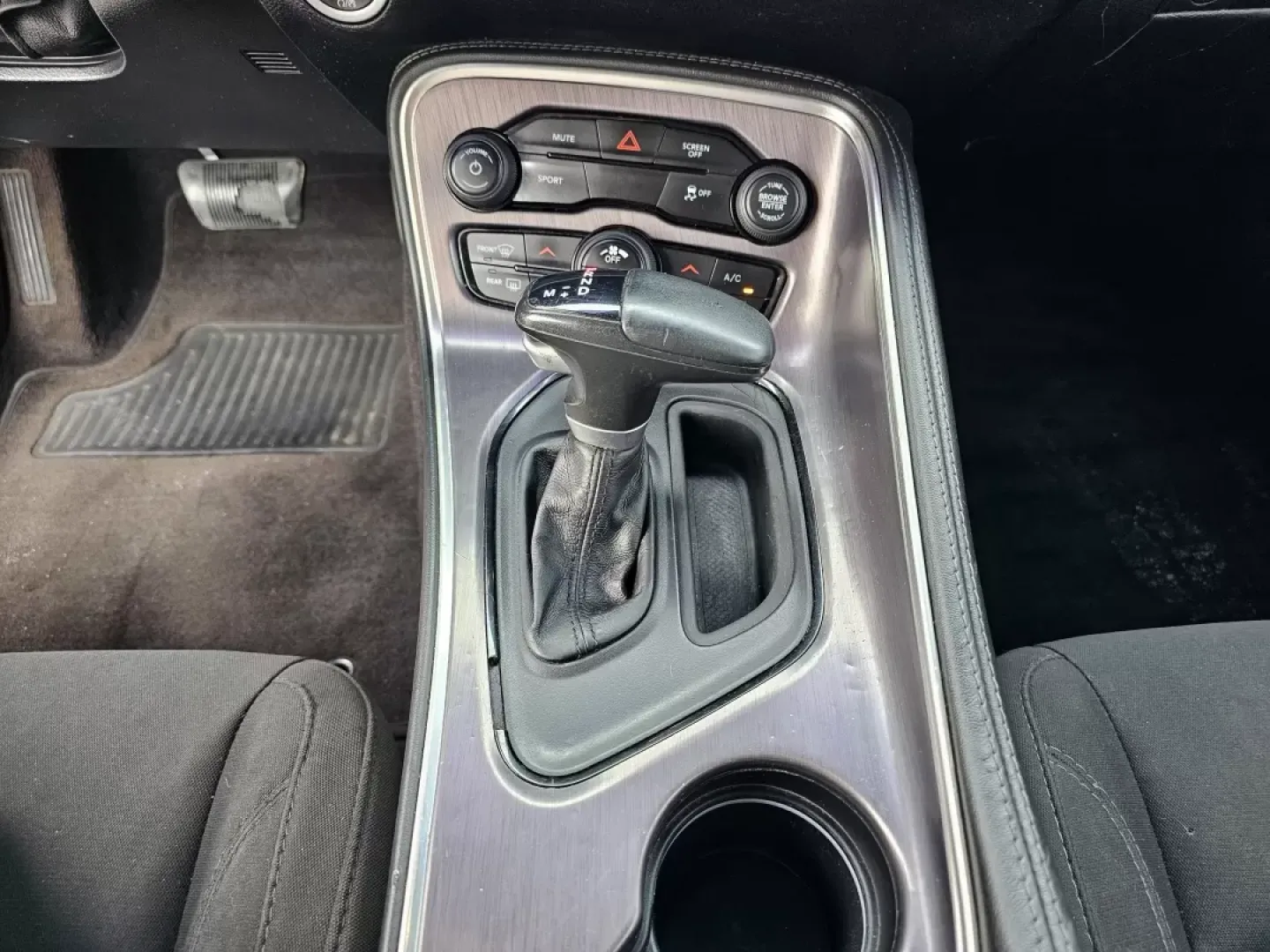 2018 /Black Dodge Challenger SXT (2C3CDZAG6JH) with an Other engine, located at 3959 U.S. 80 W, Phenix City, AL, 36870, (334) 297-4885, 32.469296, -85.135185 - **Unleash Your Inner Adventurer with the 2018 Dodge Challenger SXT at Gils Auto - Phenix City!**<br /> <br /> Are you ready to elevate your driving experience? Whether you're navigating your daily commute, cruising through the scenic roads of Alabama, or embarking on weekend adventures, the 2018 Dod - Photo#13