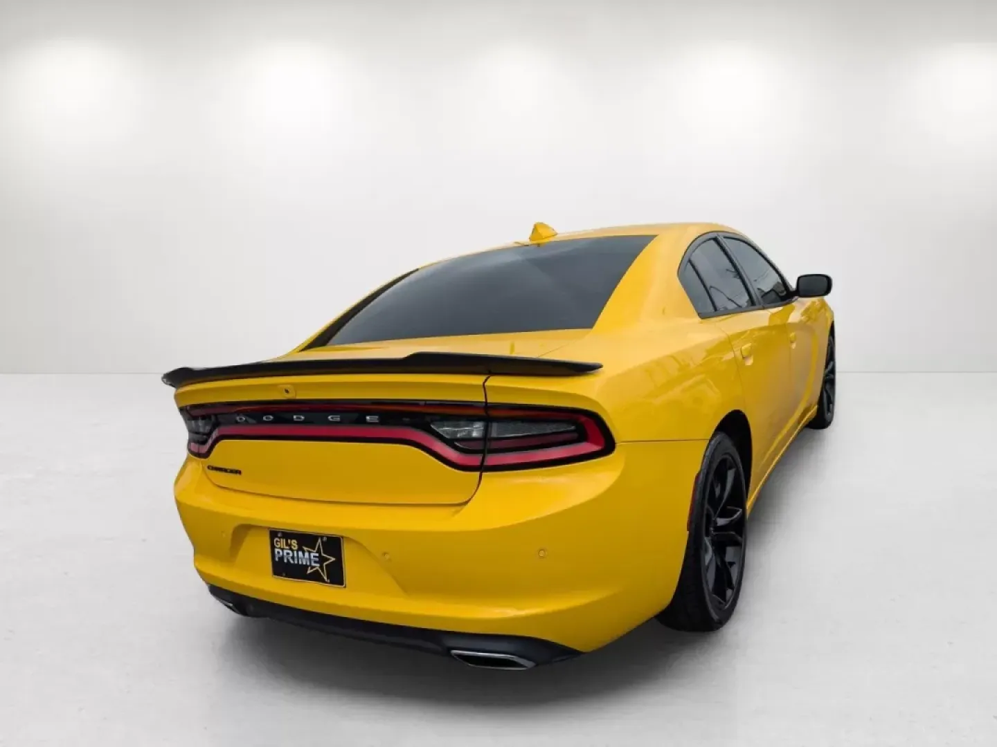2018 /Black Dodge Charger SXT Plus (2C3CDXHGXJH) with an Other engine, located at 804 22nd Ave, Phenix City, AL, 36870, (334) 297-1860, 32.484749, -85.024475 - **Unleash Your Drive with the 2018 Dodge Charger SXT Plus from Gils Auto in Phenix City, AL!**<br /> <br /> Are you ready to elevate your daily commute or turn heads on the weekend? The 2018 Dodge Charger SXT Plus is more than just a car; it's a lifestyle statement that combines performance, style, - Photo#4