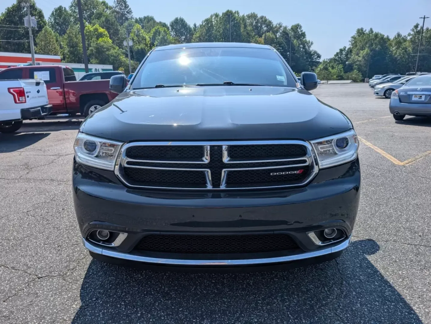 2018 /Black Dodge Durango SXT (1C4RDJAG4JC) with an Other engine, located at 804 22nd Ave, Phenix City, AL, 36870, (334) 297-1860, 32.484749, -85.024475 - Experience the thrill of adventure and capability with our 2018 Dodge Durango SXT, the perfect SUV for families on the go or weekend warriors seeking their next outdoor escapade. This versatile all-wheel-drive vehicle effortlessly blends power, safety, and comfort, making it an ideal choice for anyo - Photo#1